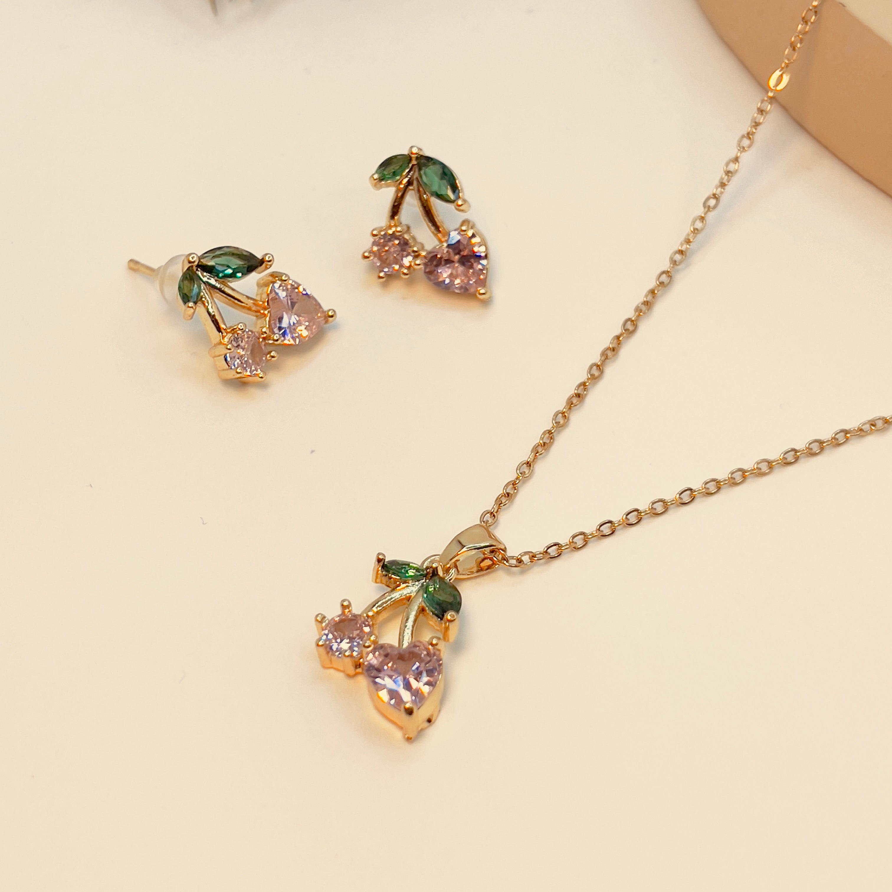 Lady Cherry Zirconia Set