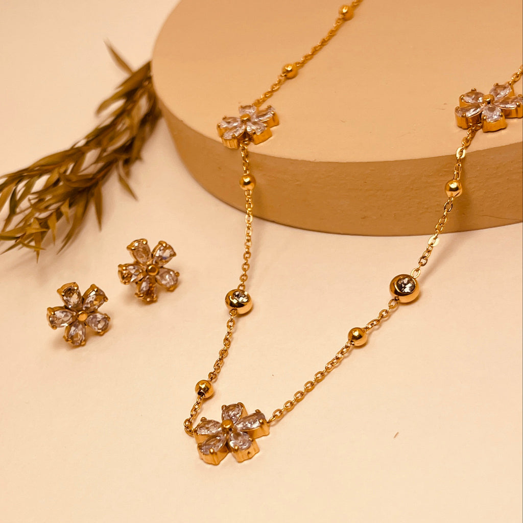 Dimond Flower Suit