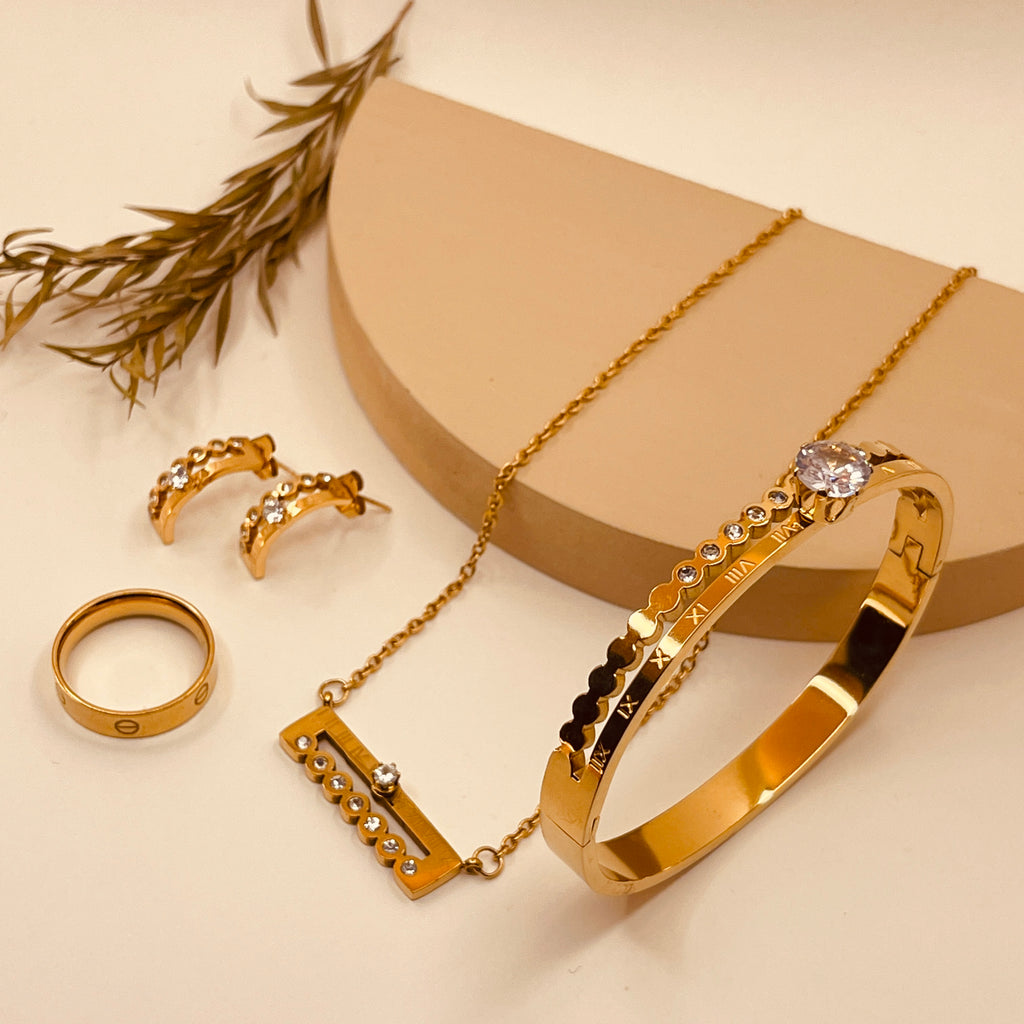 Zircon Roman Set
