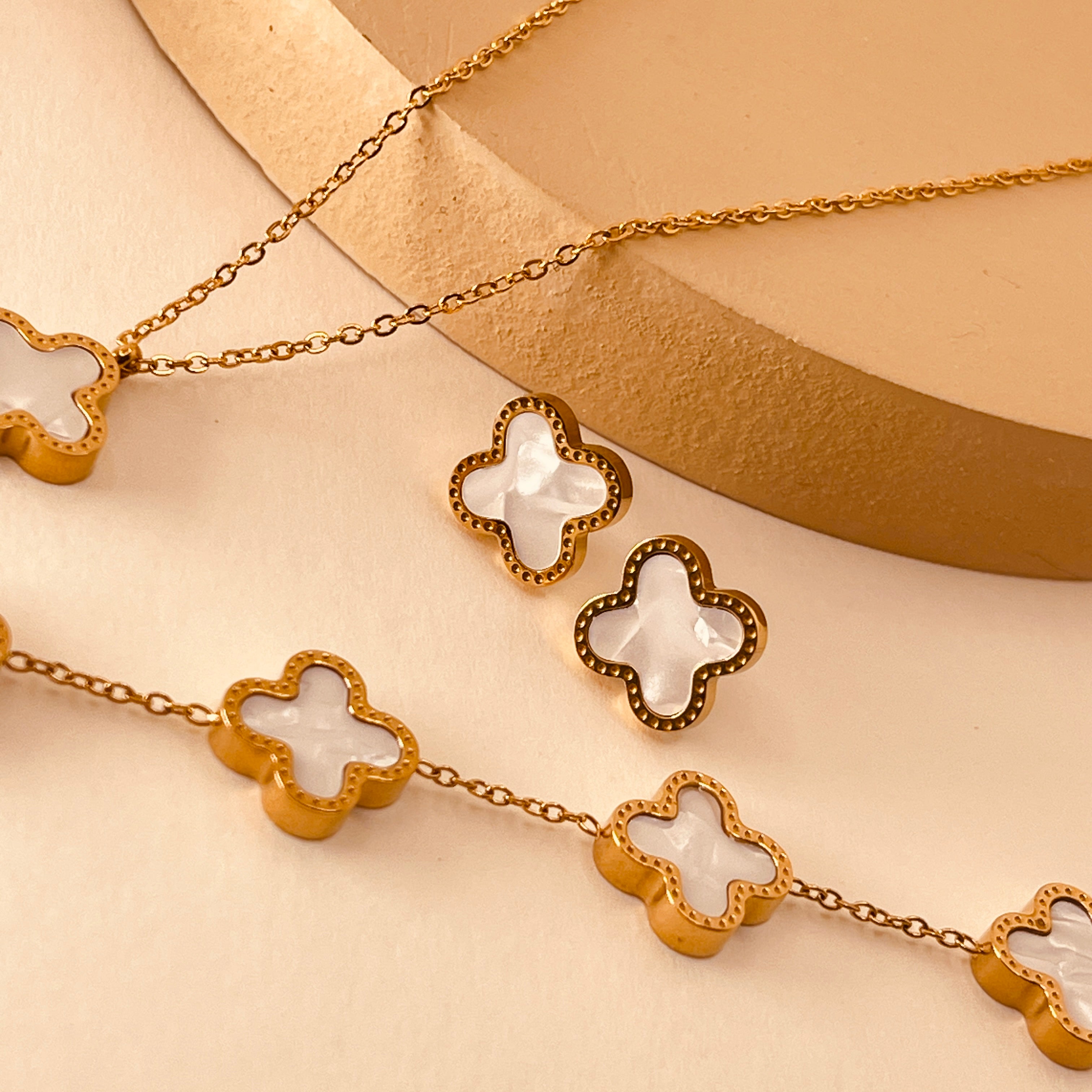 Clover Tulip Set