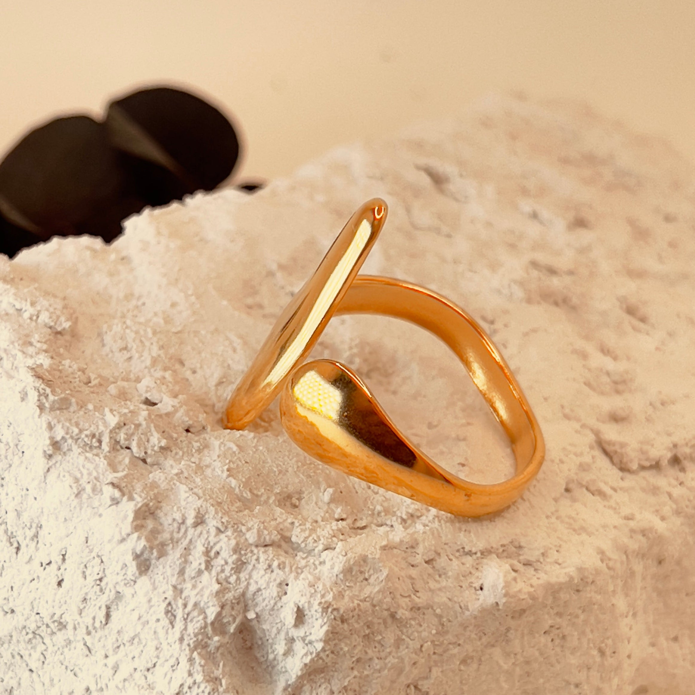Retro Style 1 Ring