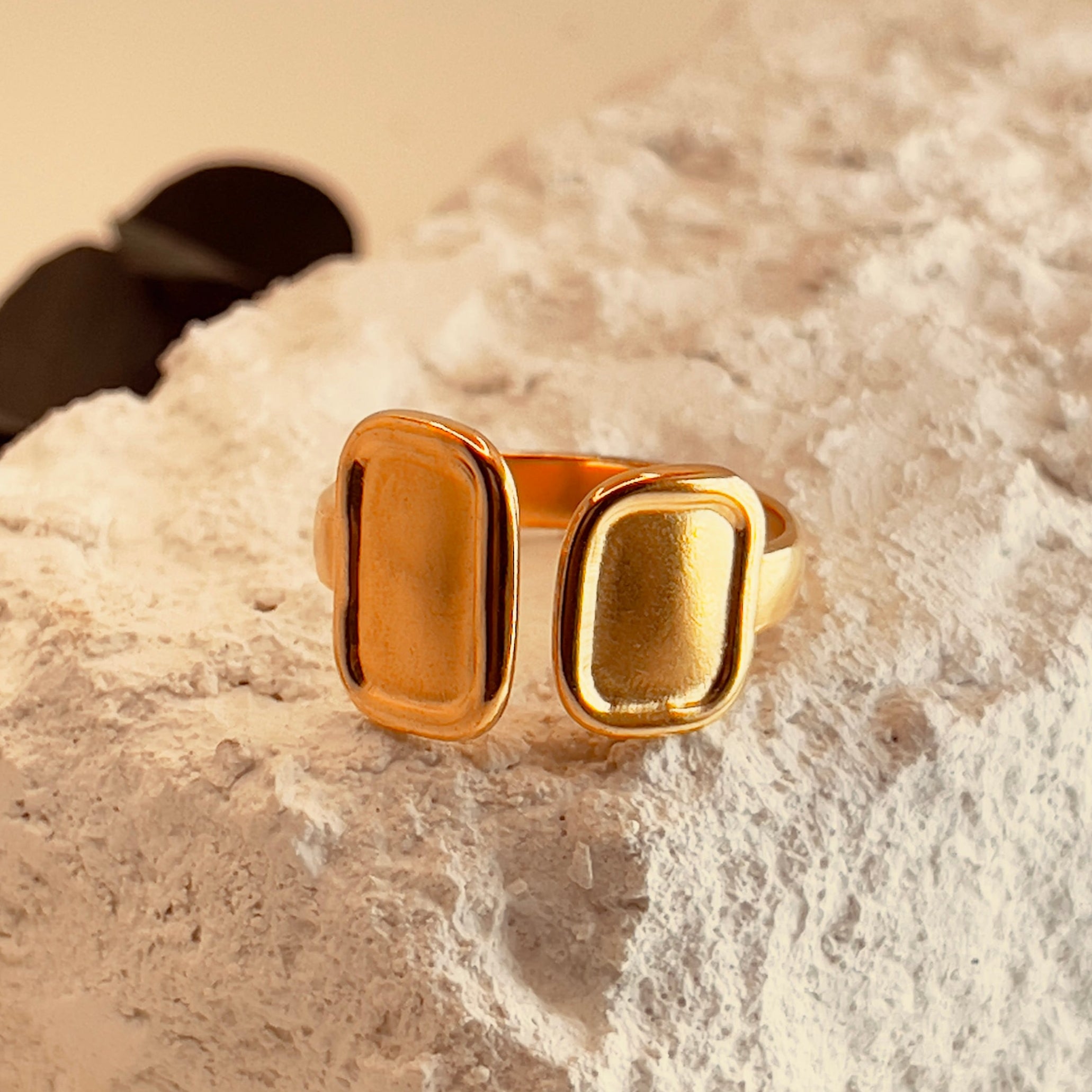 Retro Style Ring