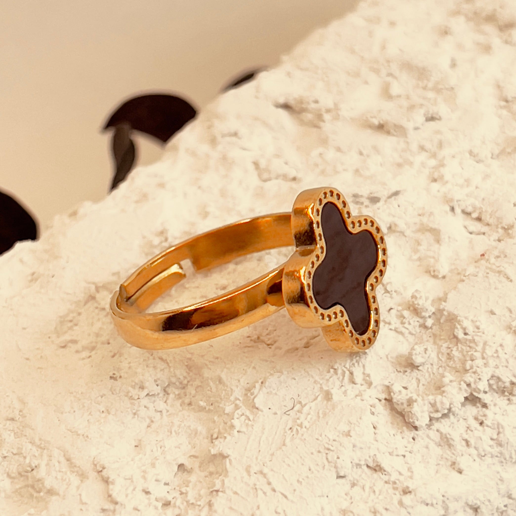 Black Clover Ring