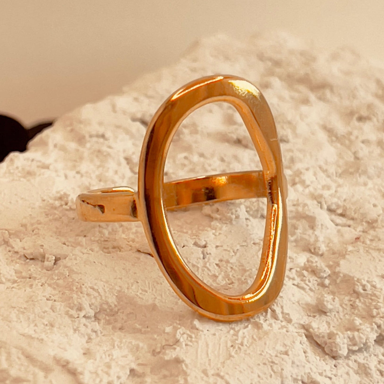 Retro Hollow Lava Ring (18K Gold Plated)