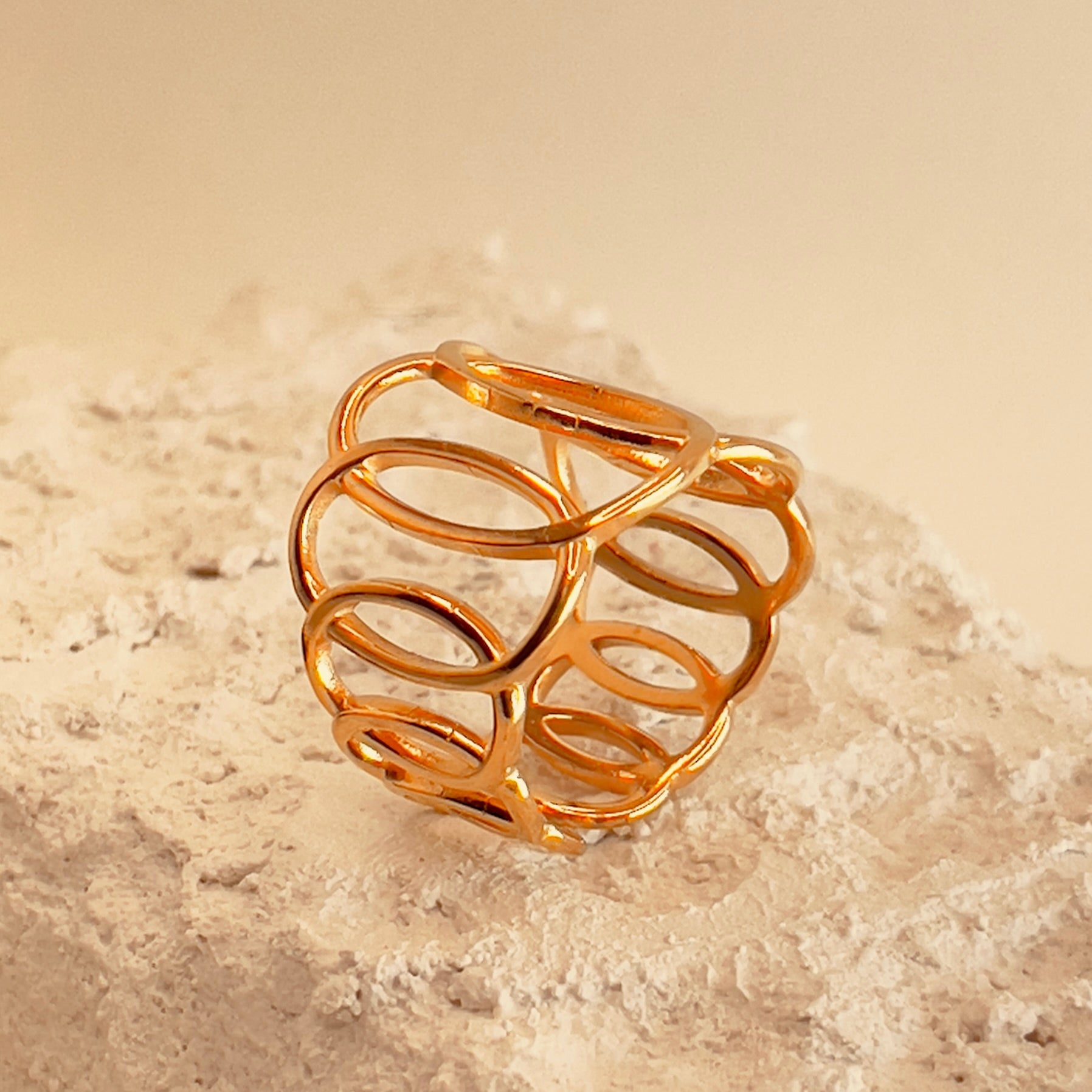 Retro Style Spiral Ring