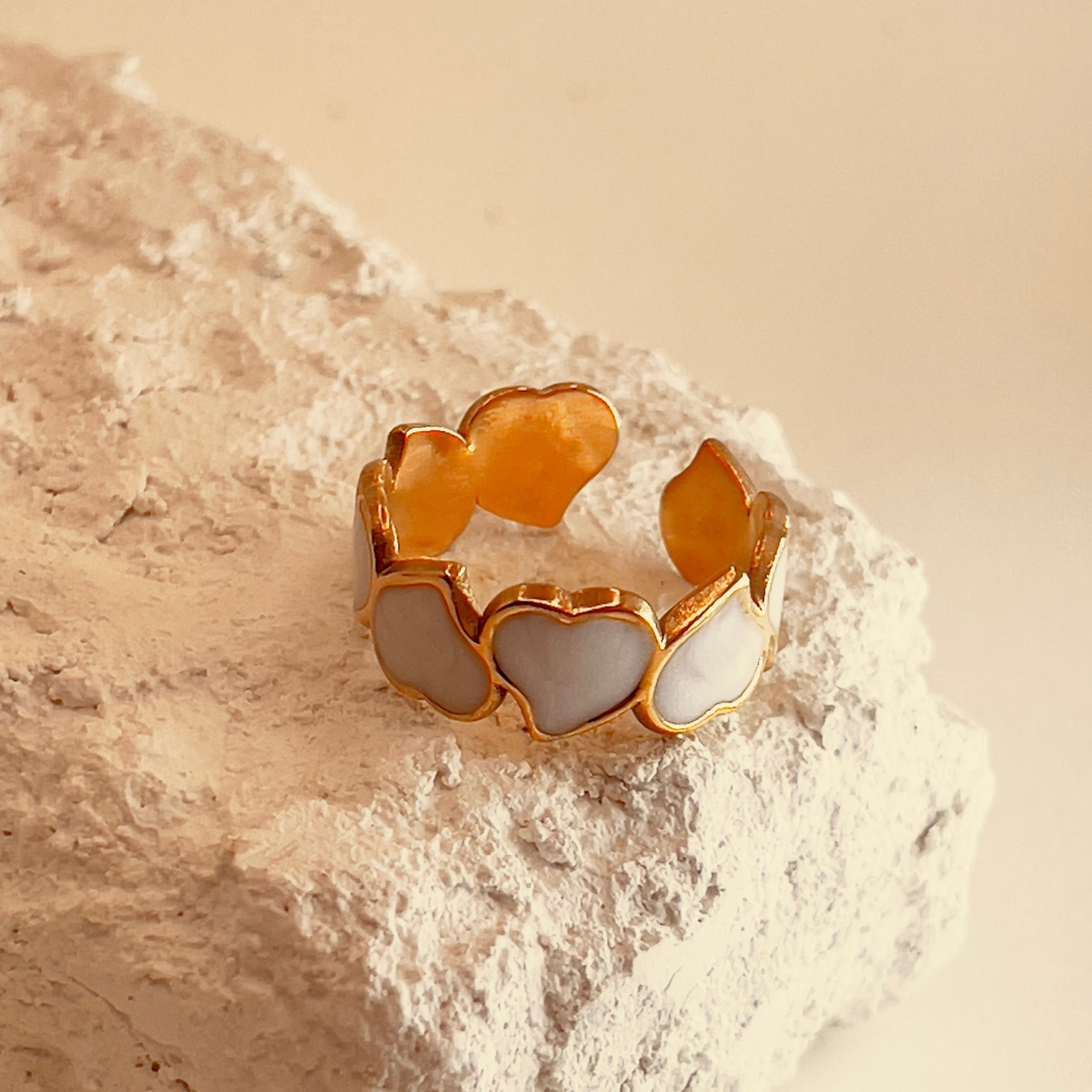Retro Pearl Heart Ring