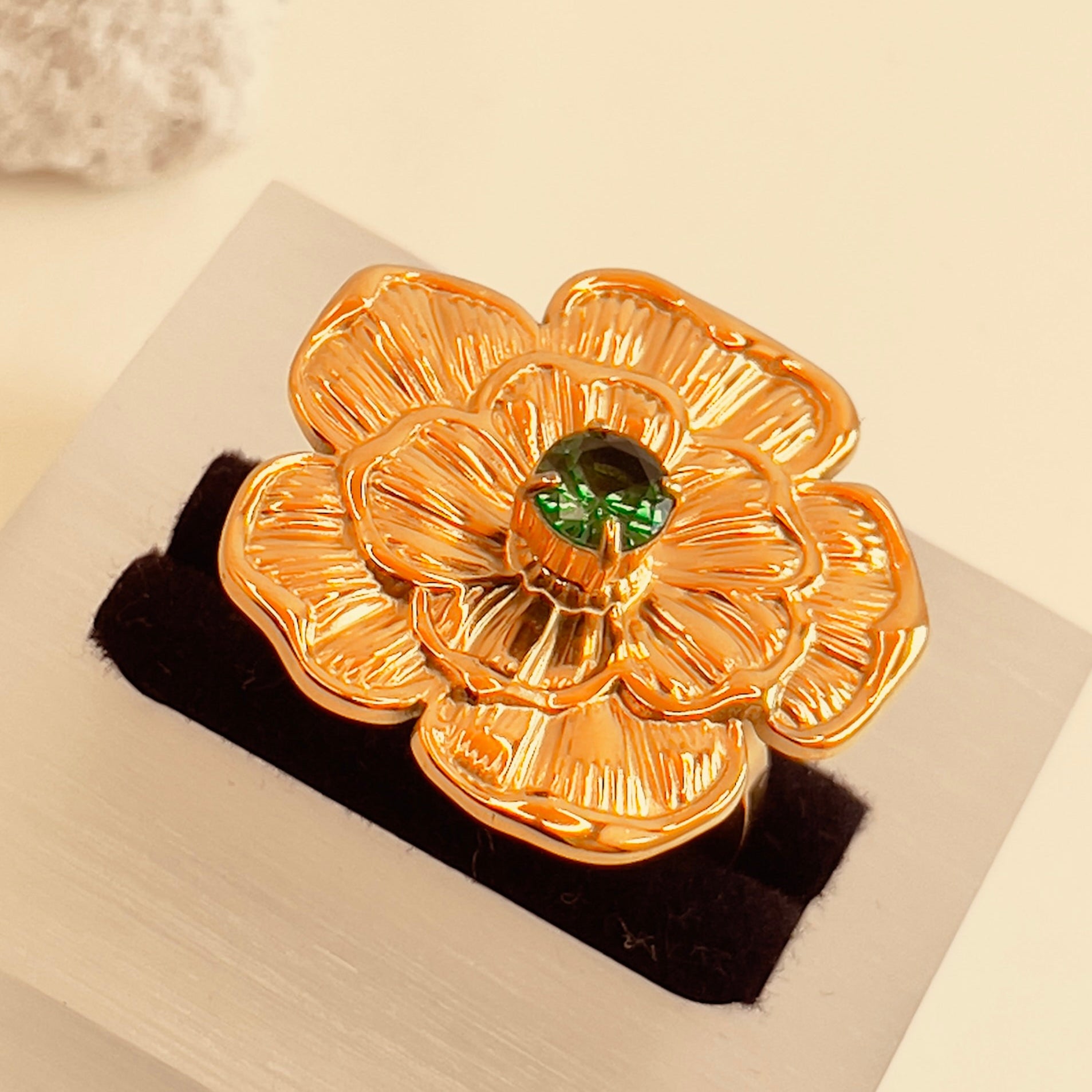 Flower green Zirconium Ring