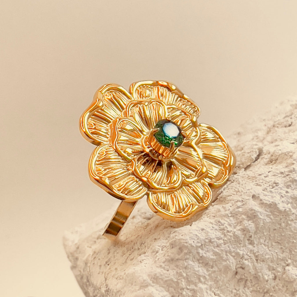 Flower green Zirconium Ring