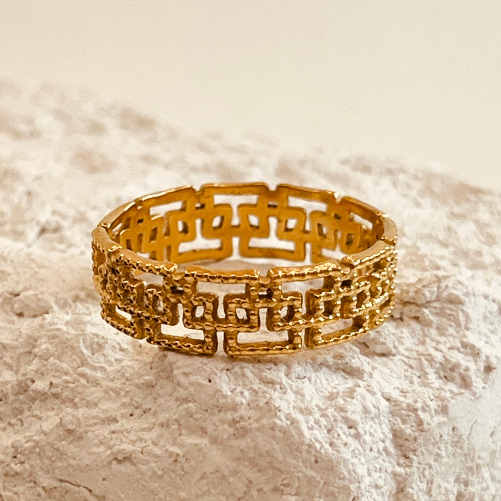 Cubic Chain Open Ring