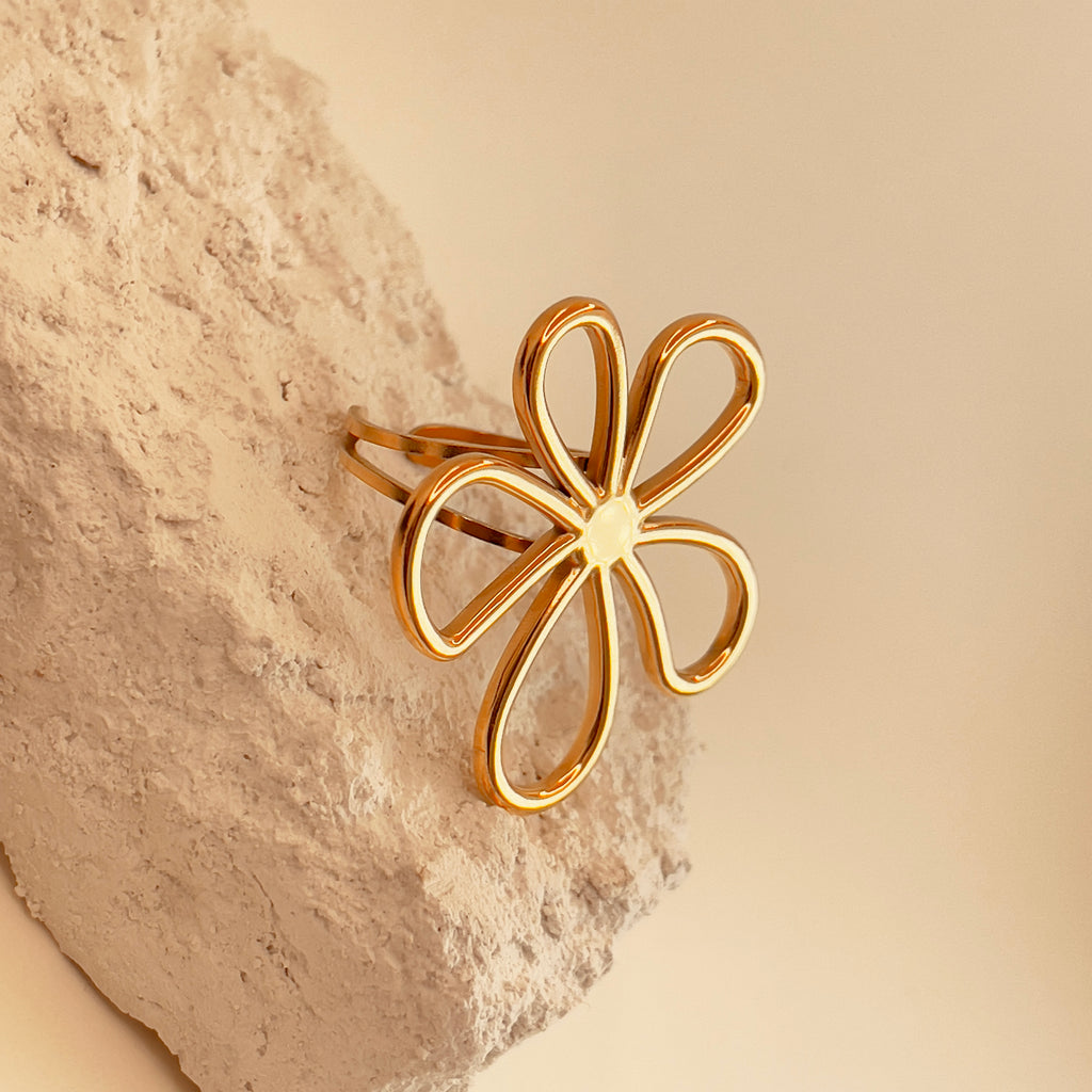 Daisy Titanium Open Ring