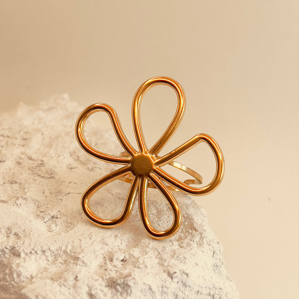 Daisy Titanium Open Ring