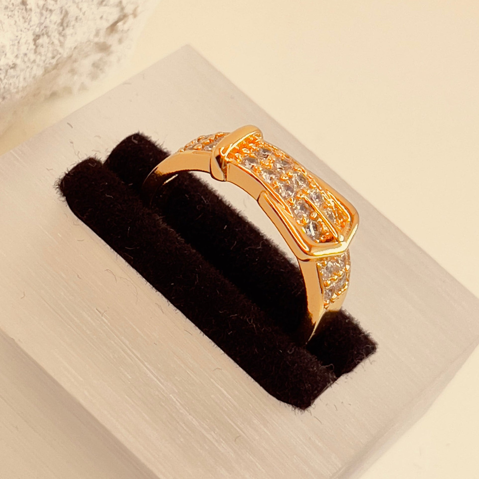 Belt Buckle Zircon Open Ring