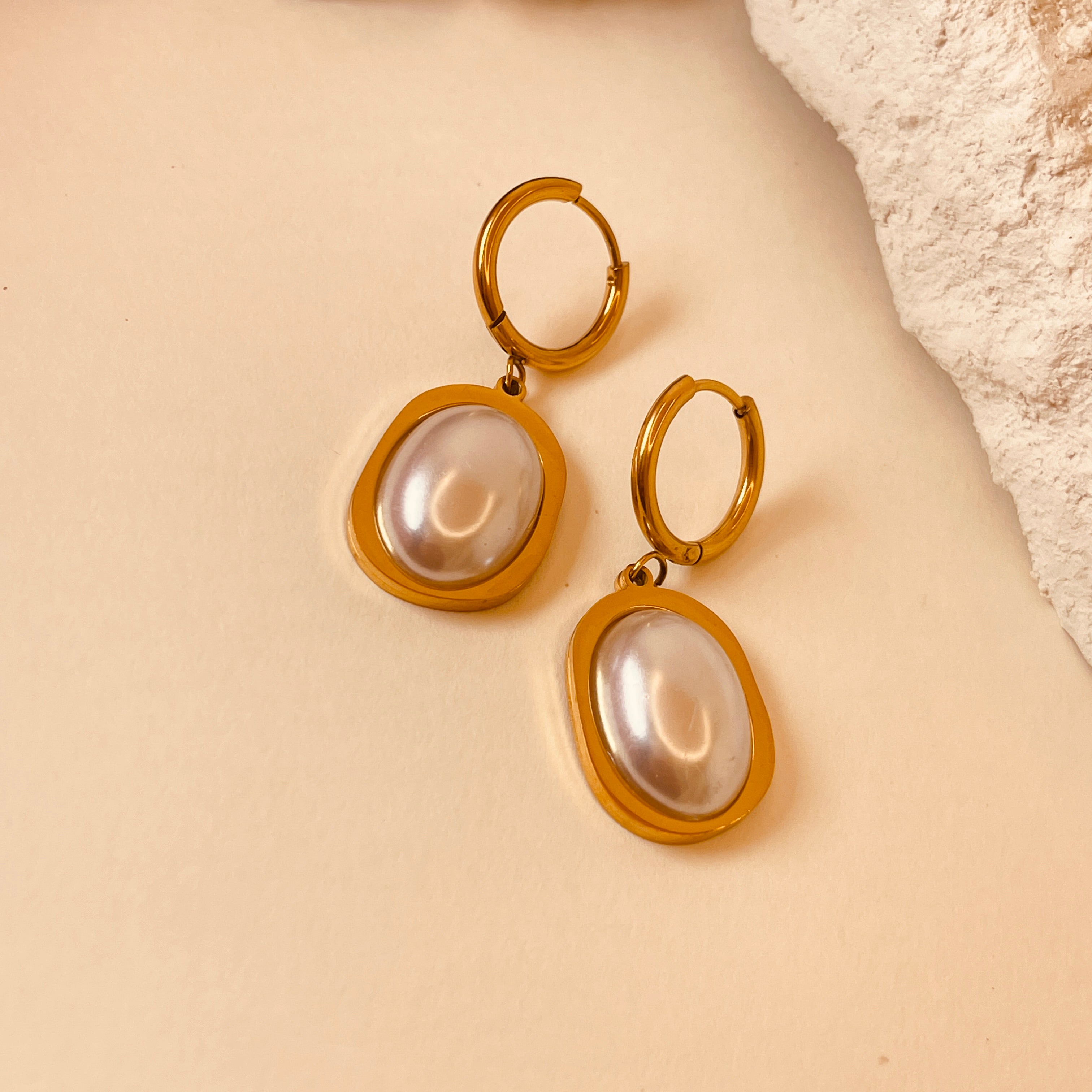 Bean Pearl Earrings