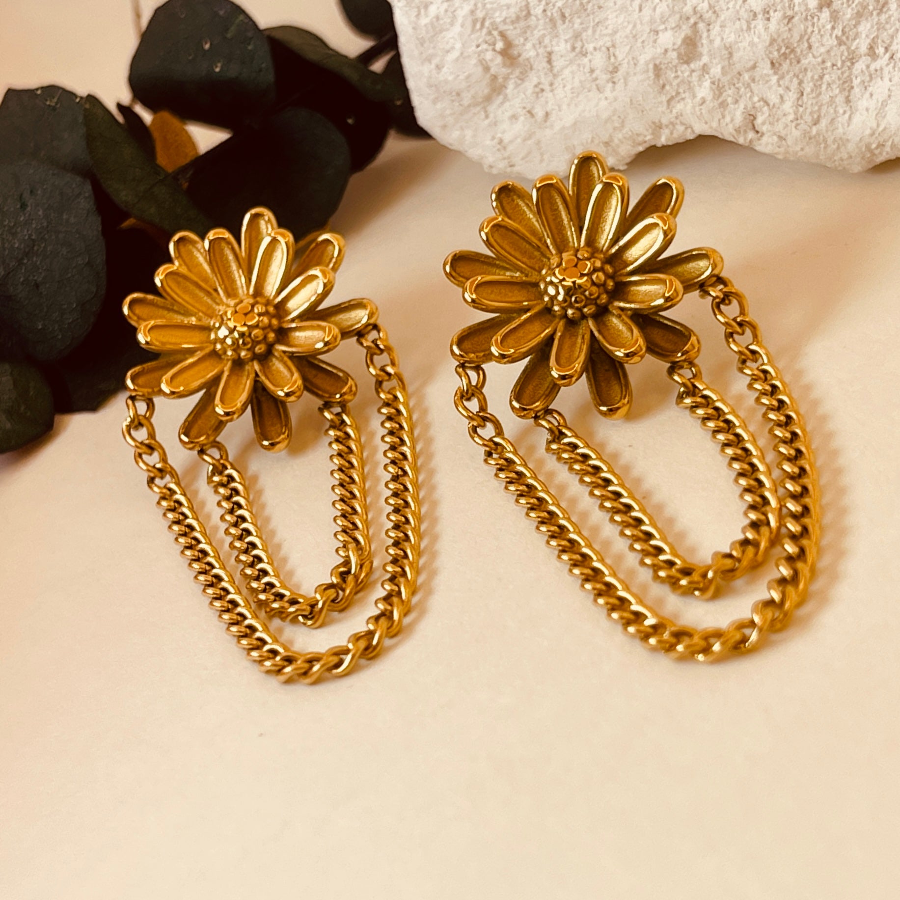 Flower chain Drop Earring
