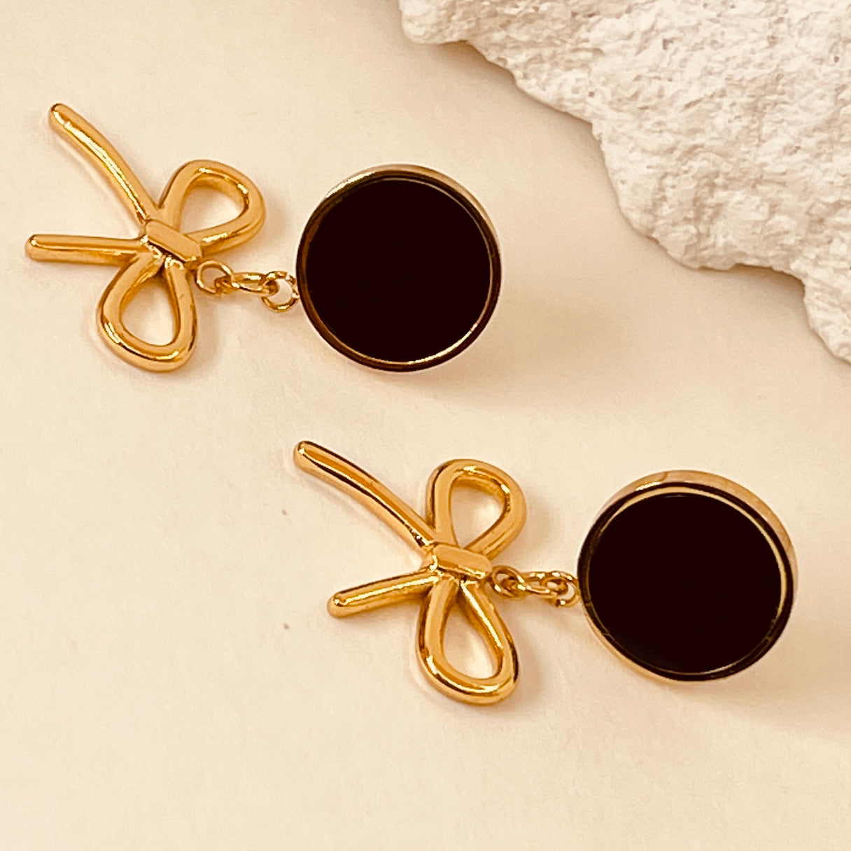 Princess Round Bow Knot Earrings