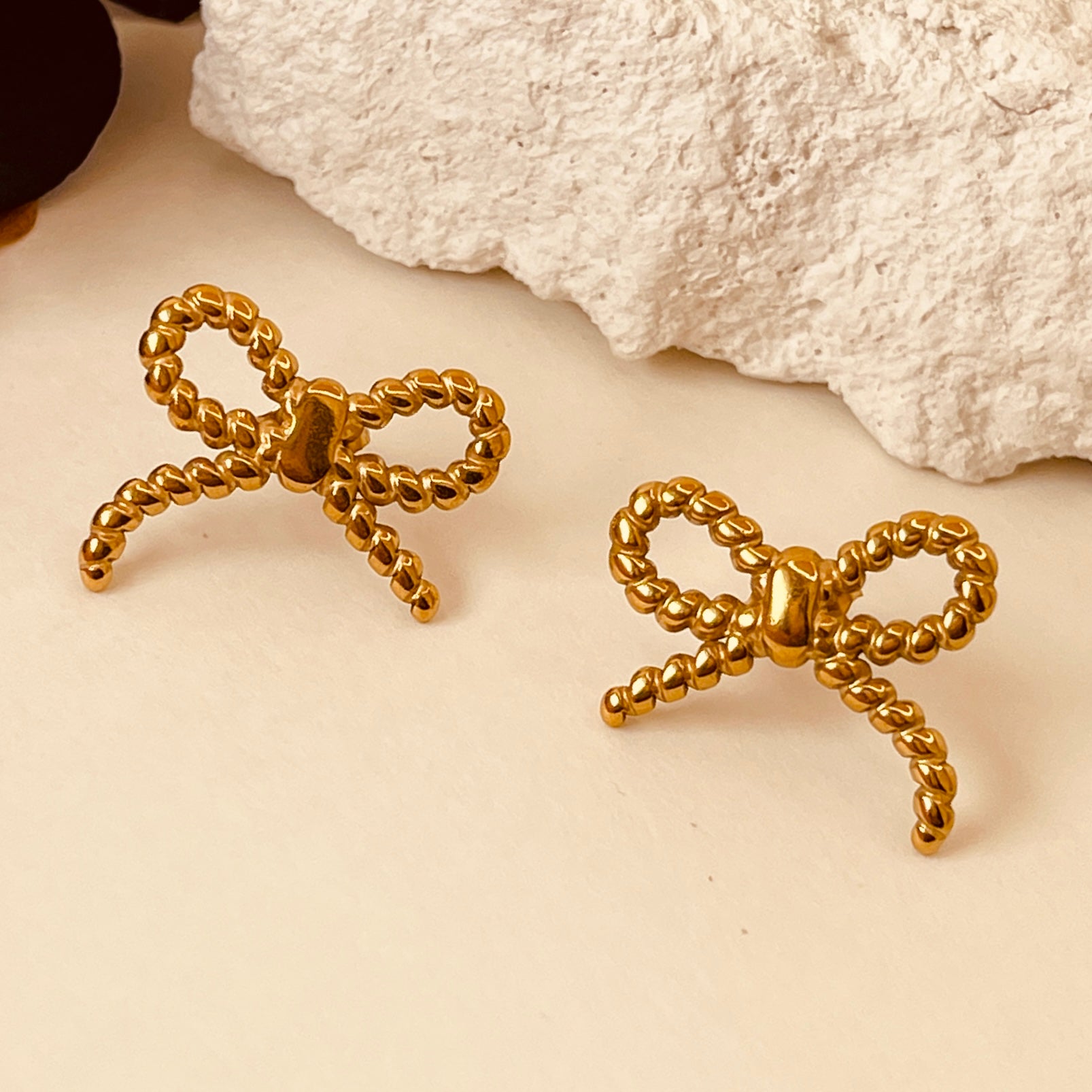 Bow Knot-Dot Ear Studs