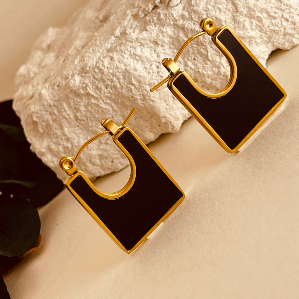 Cubic Black Earrings