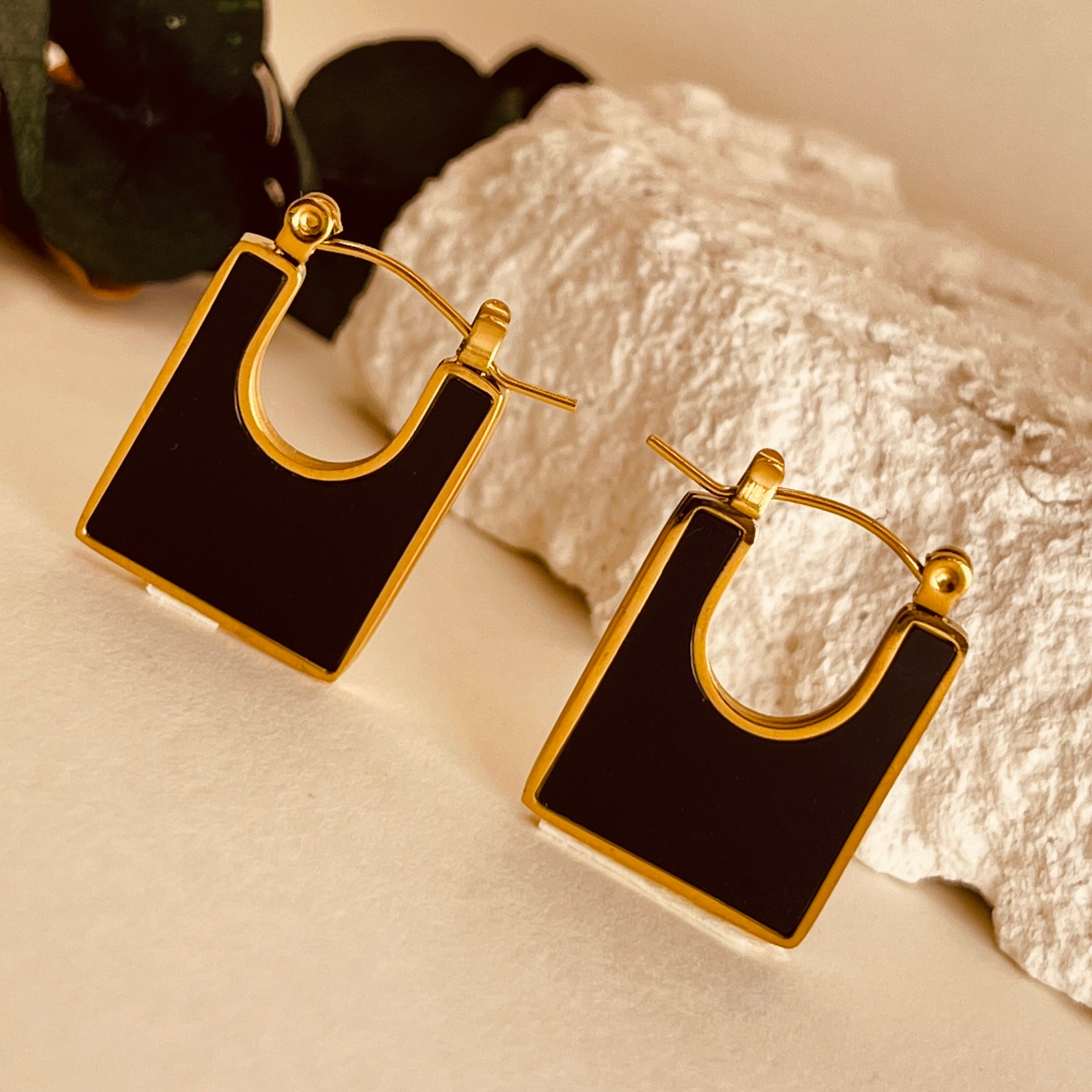 Cubic Black Earrings