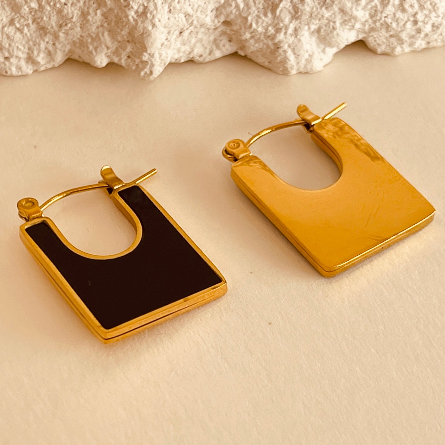 Cubic Black Earrings