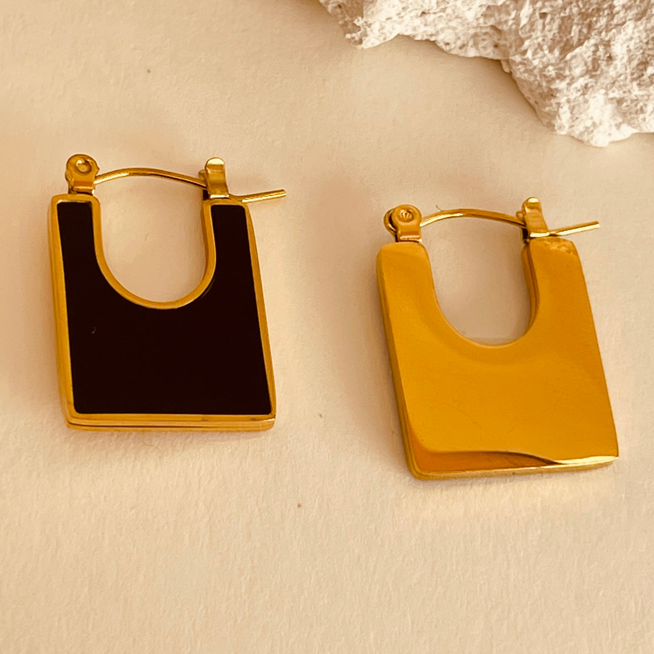 Cubic Black Earrings