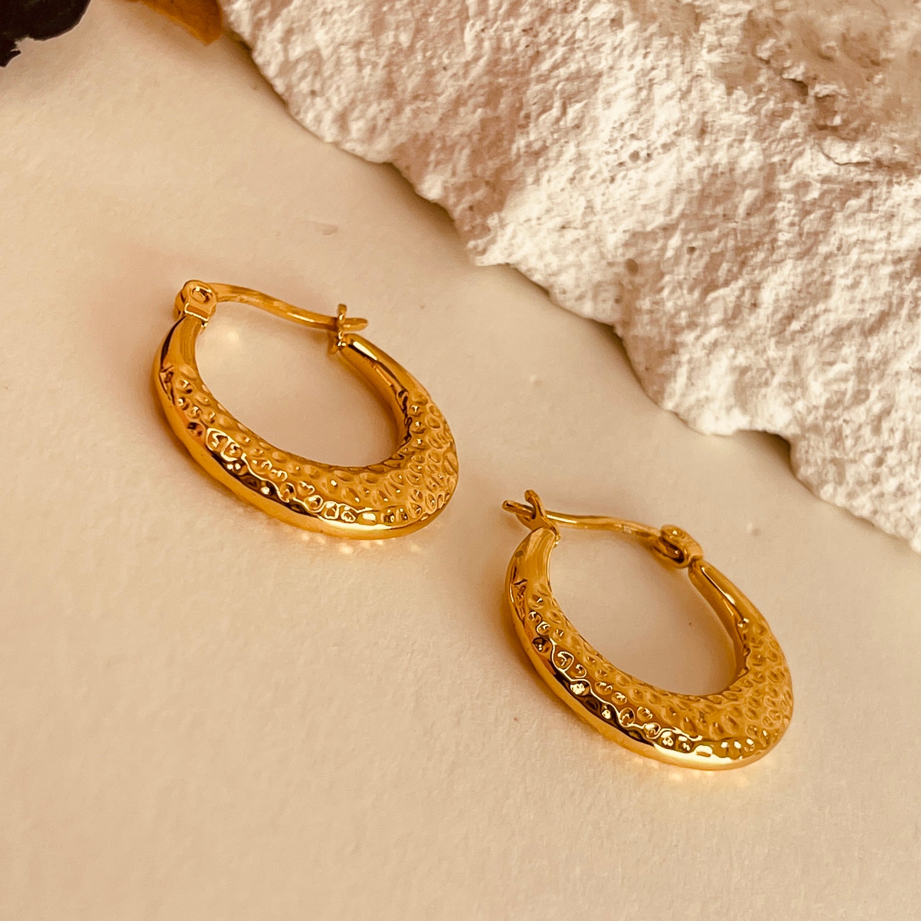 Classic Bali Hoops - Dot