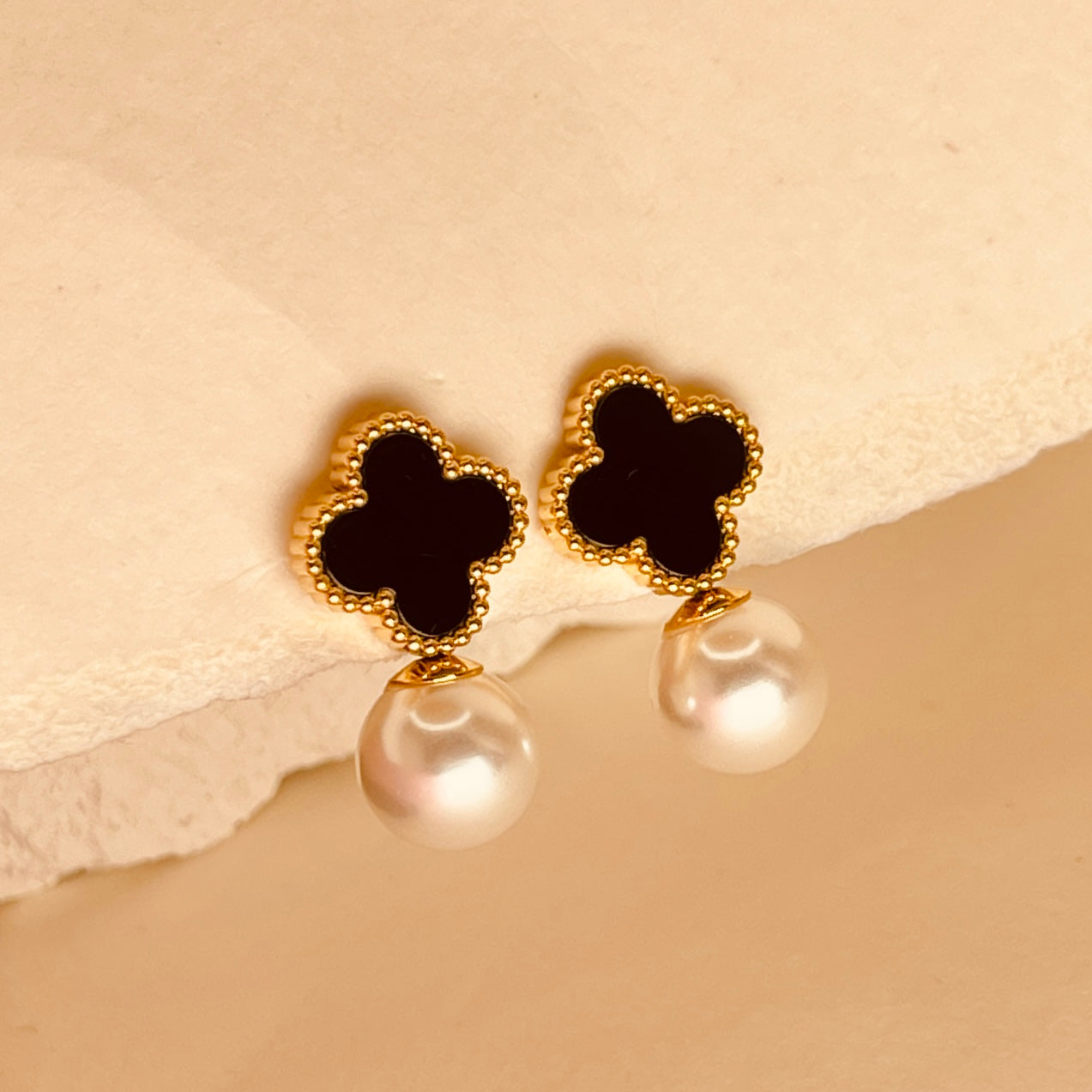 Mid Night Clover Pearl Luxe Hoops - Black