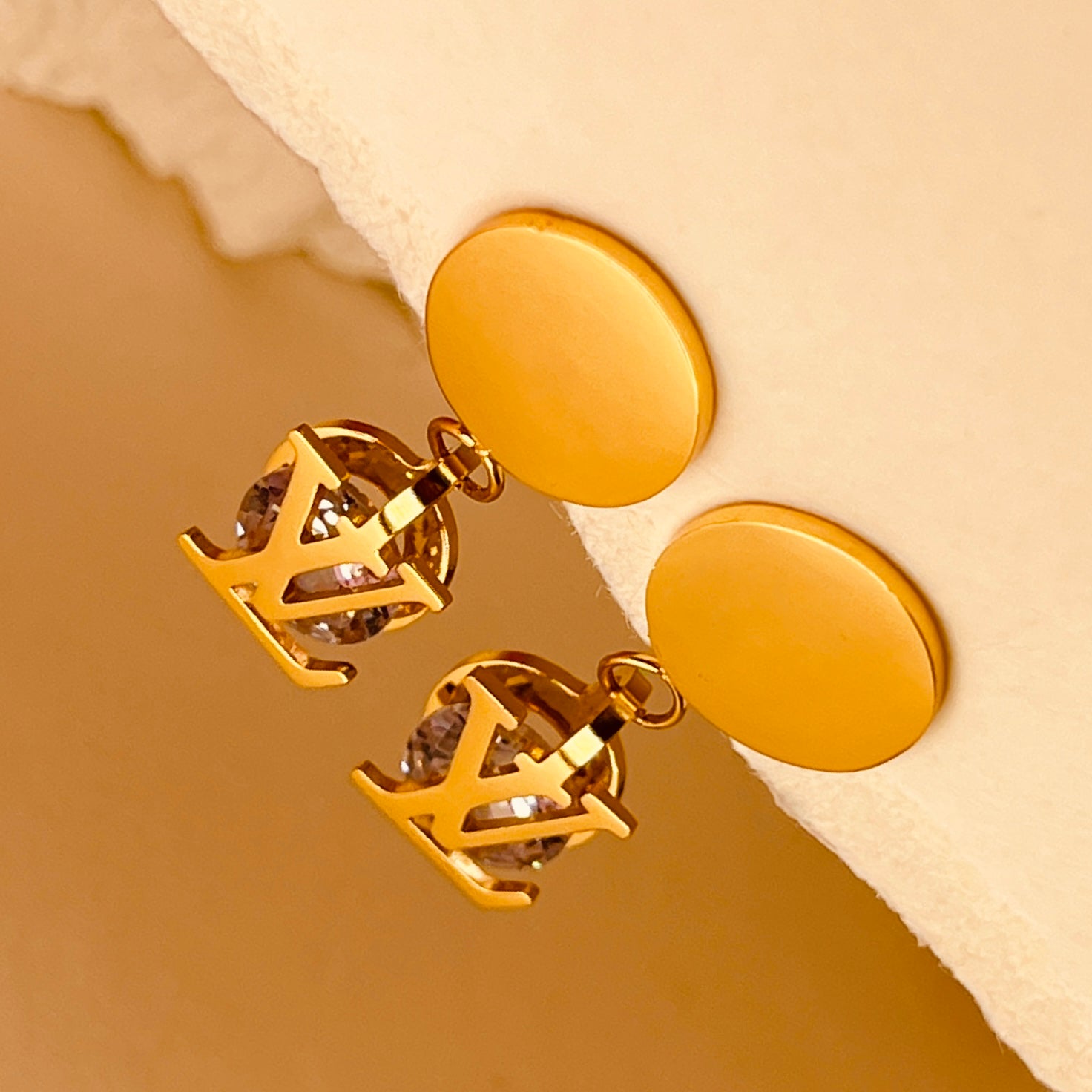 LV Pearl Luxe hoop