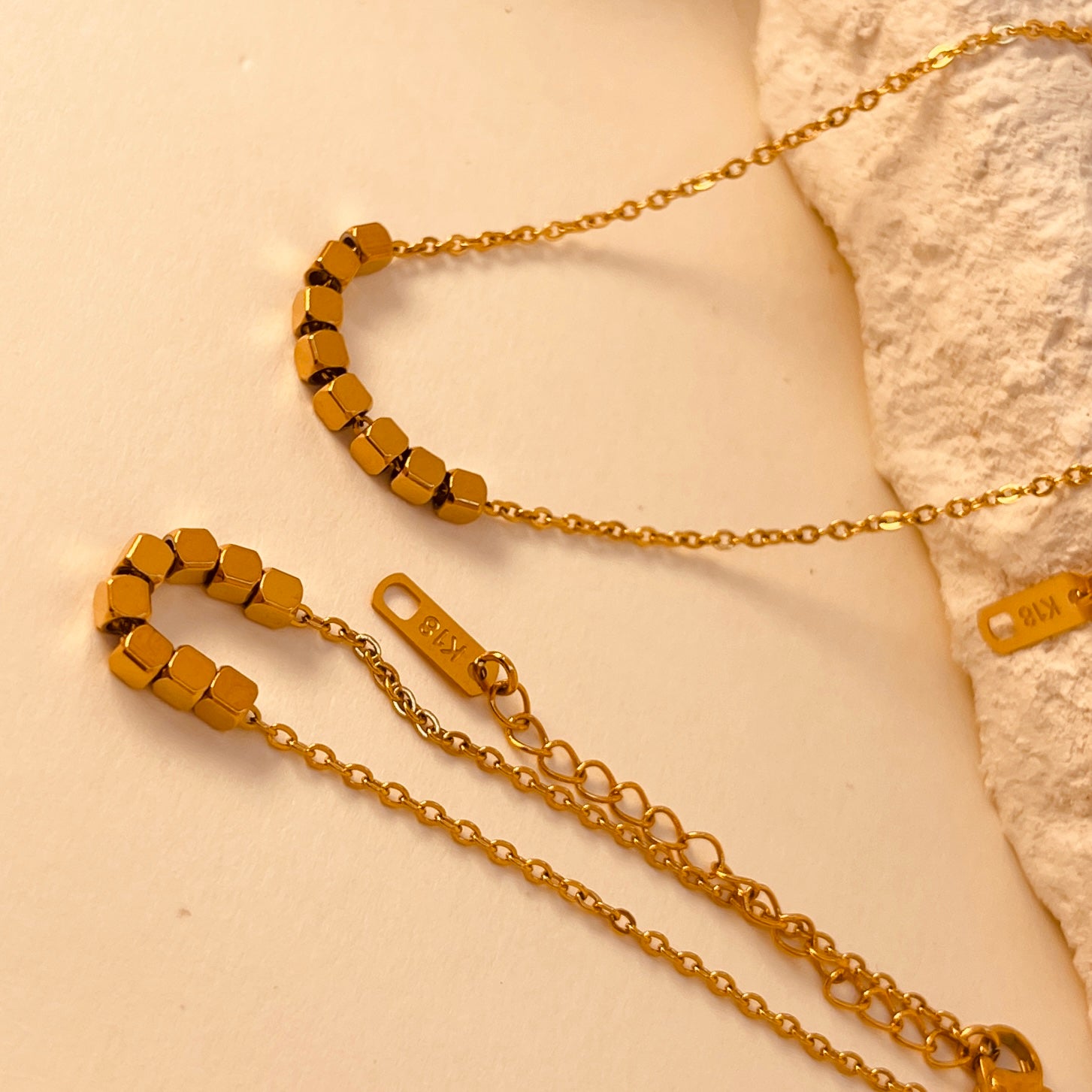Eight Square Set 18K Gold