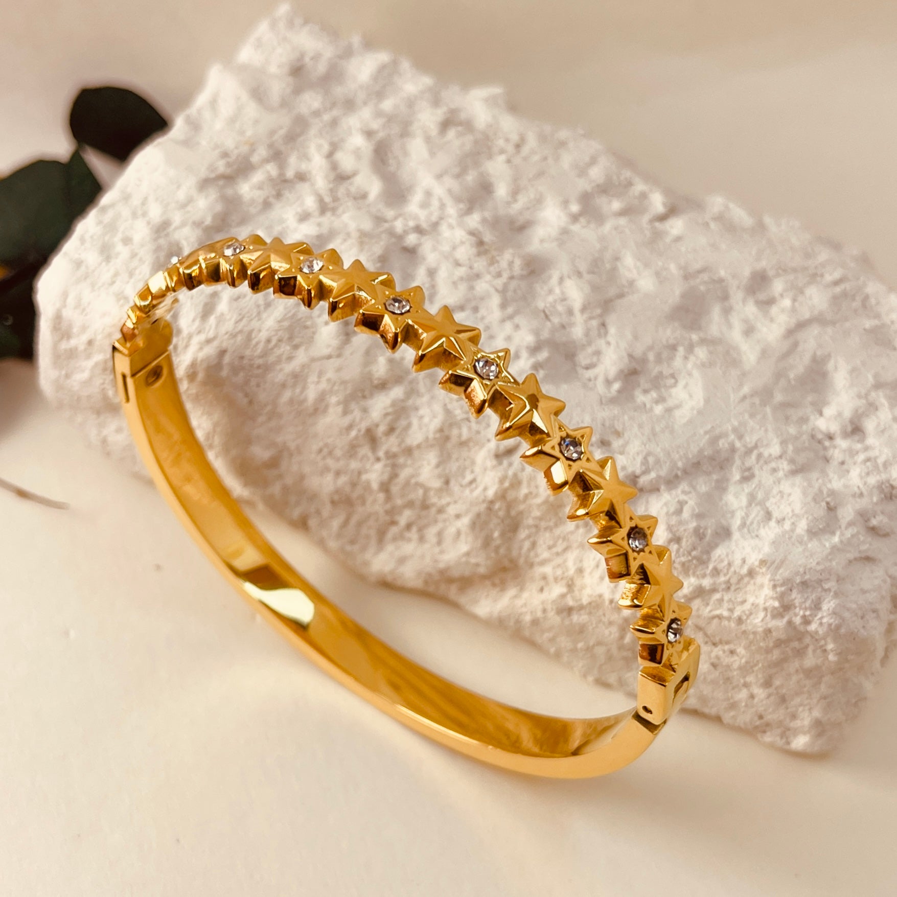 Zircon M Star handcuff