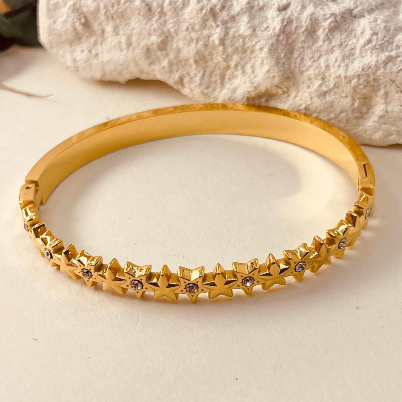 Zircon M Star handcuff