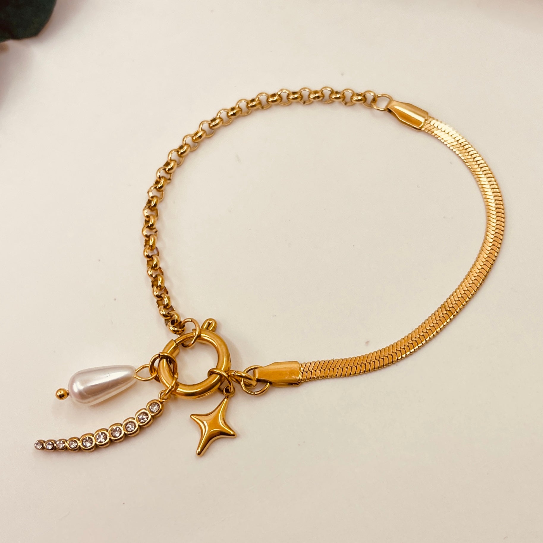 Cross Charm Pearl Bracelet