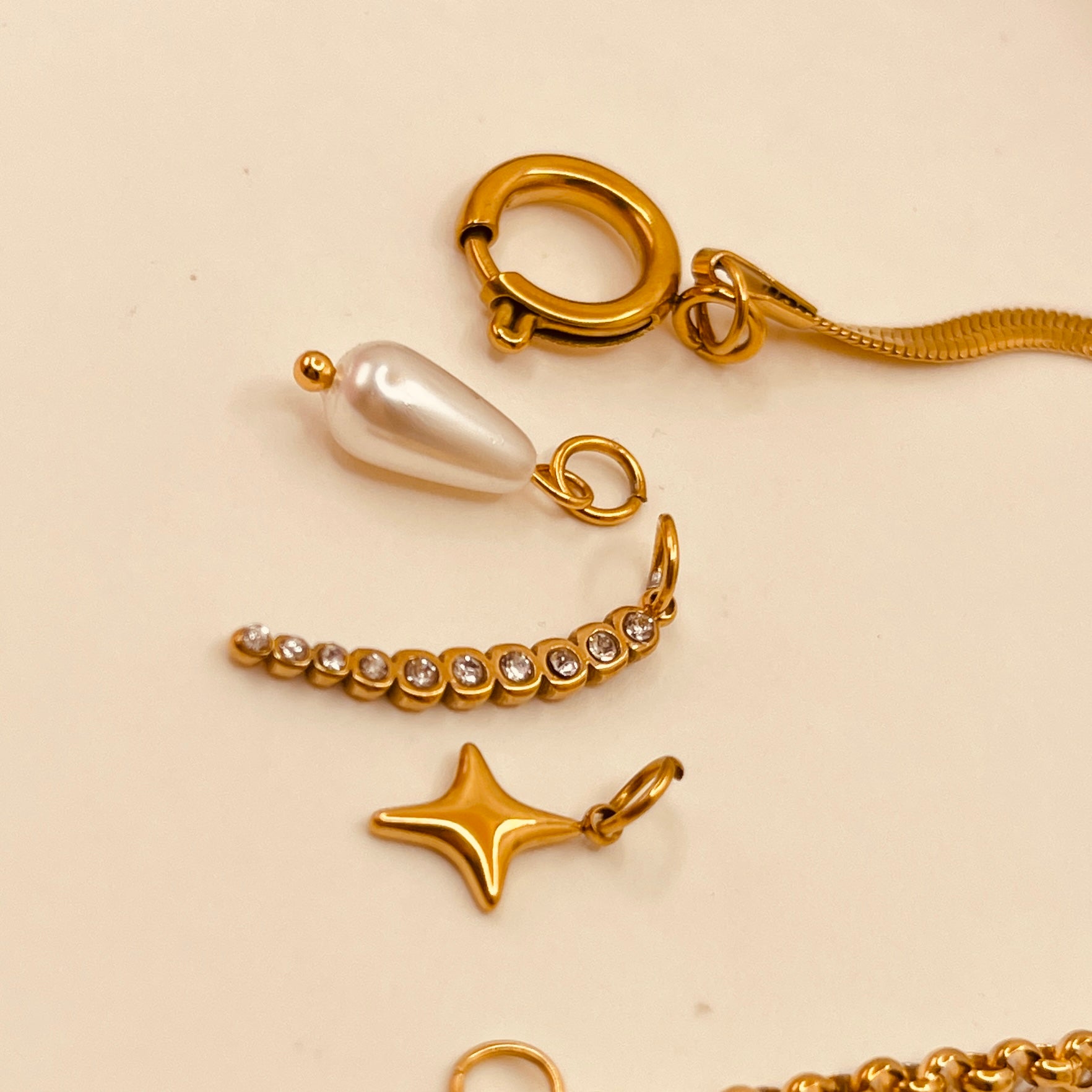 Cross Charm Pearl Bracelet