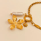 Flower Charm Pearl Bracelet