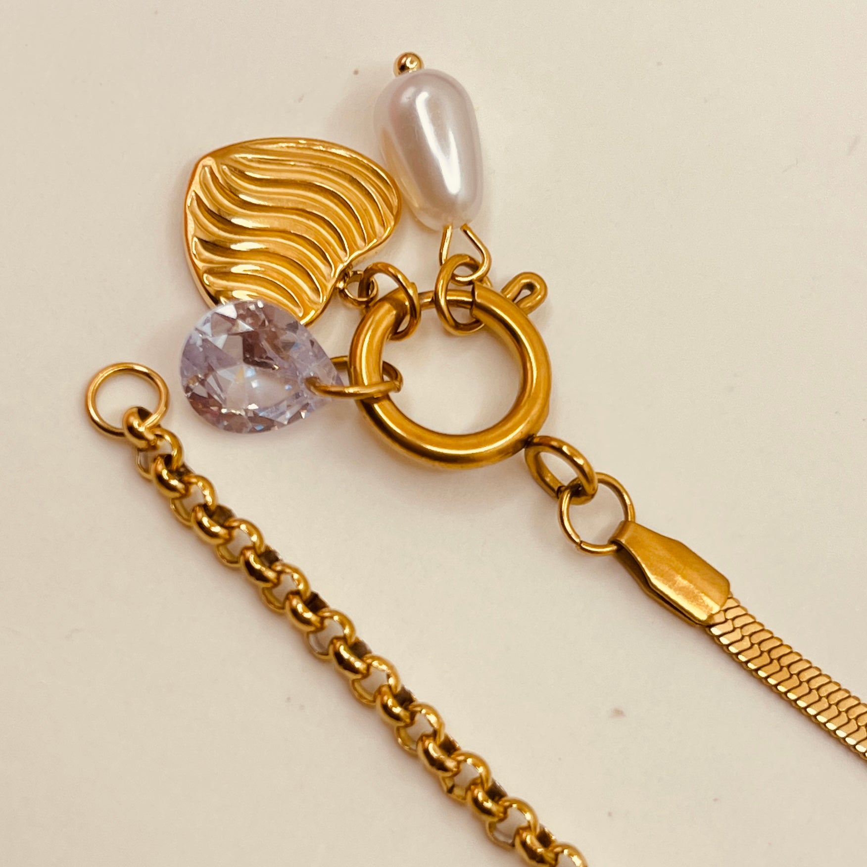 Wave Heart Charm Pearl Bracelet