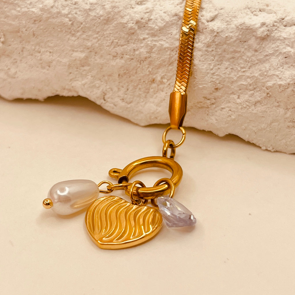 Wave Heart Charm Pearl Bracelet