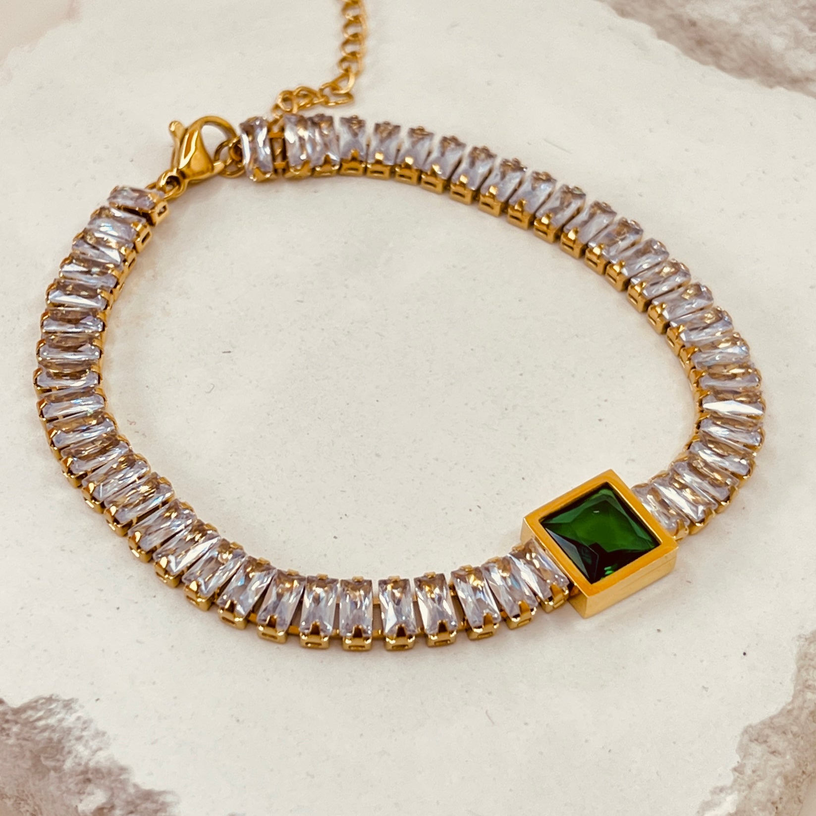 Glass Stone Bracelet