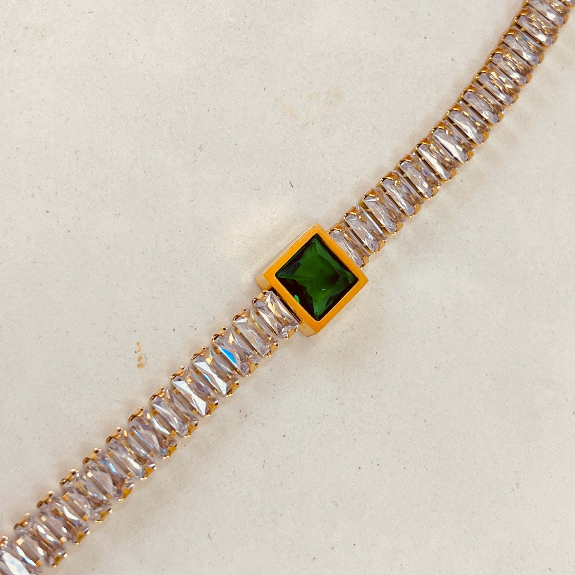 Glass Stone Bracelet