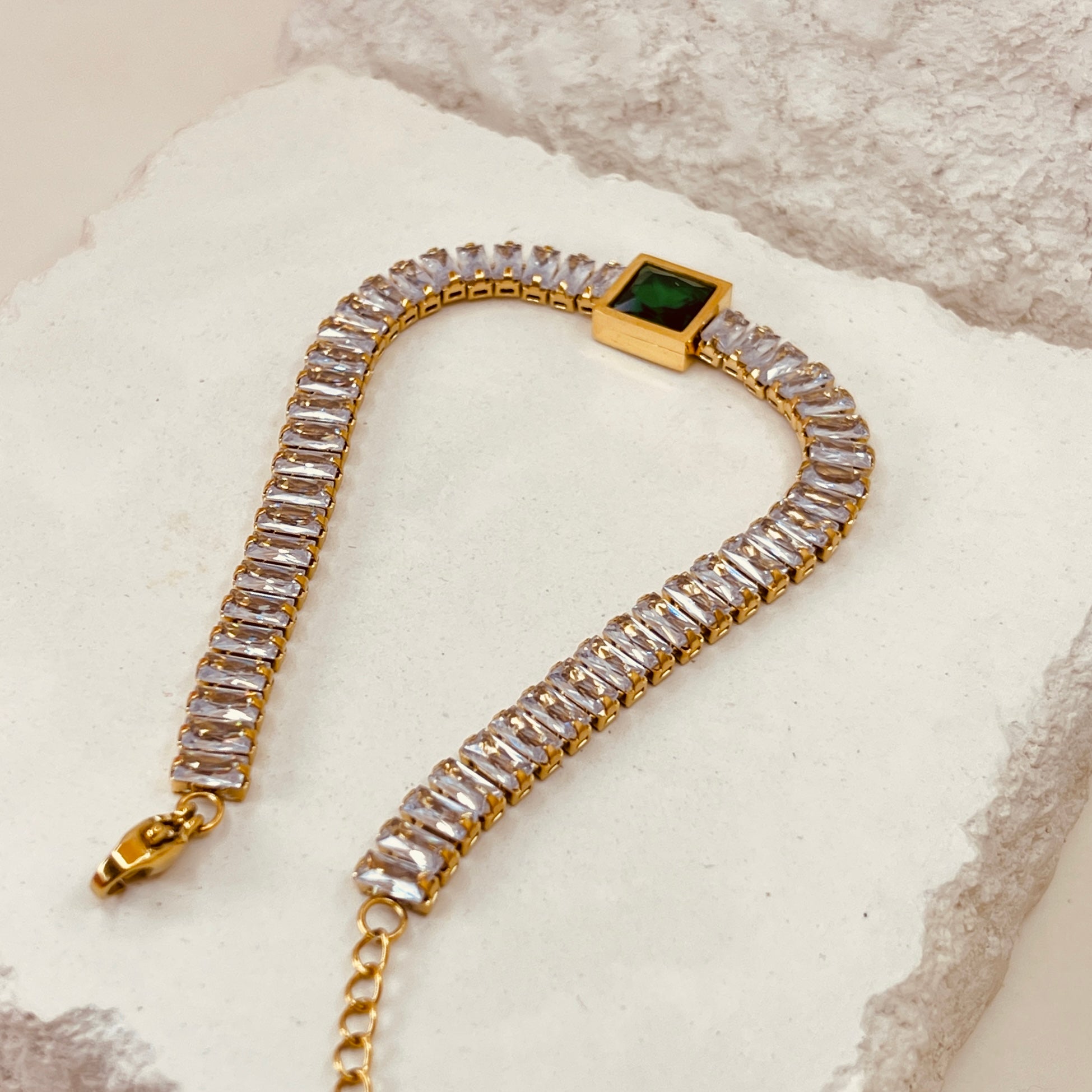 Glass Stone Bracelet