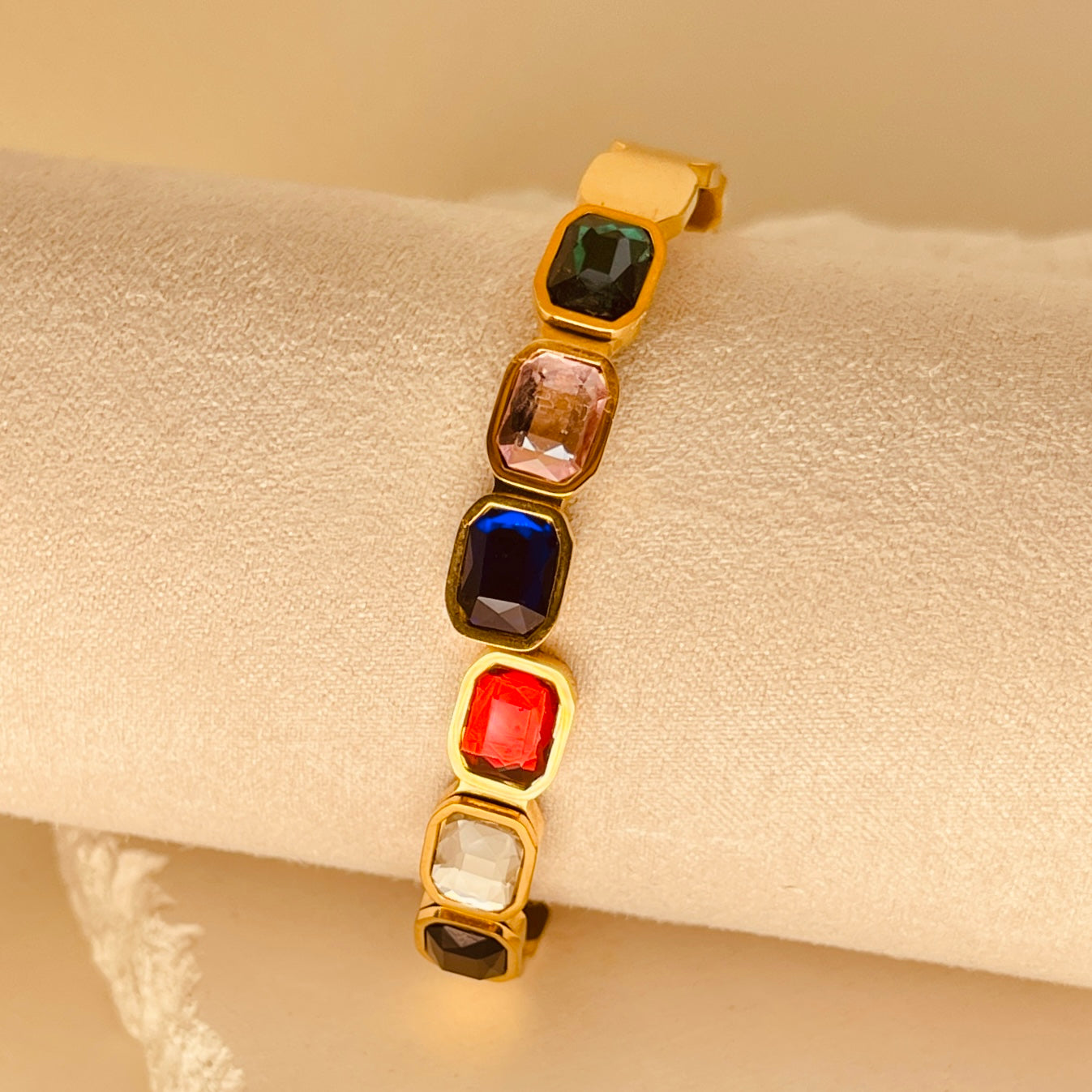 Multi Stones Handcuff