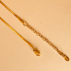 Bow Knot Necklace 18K Gold
