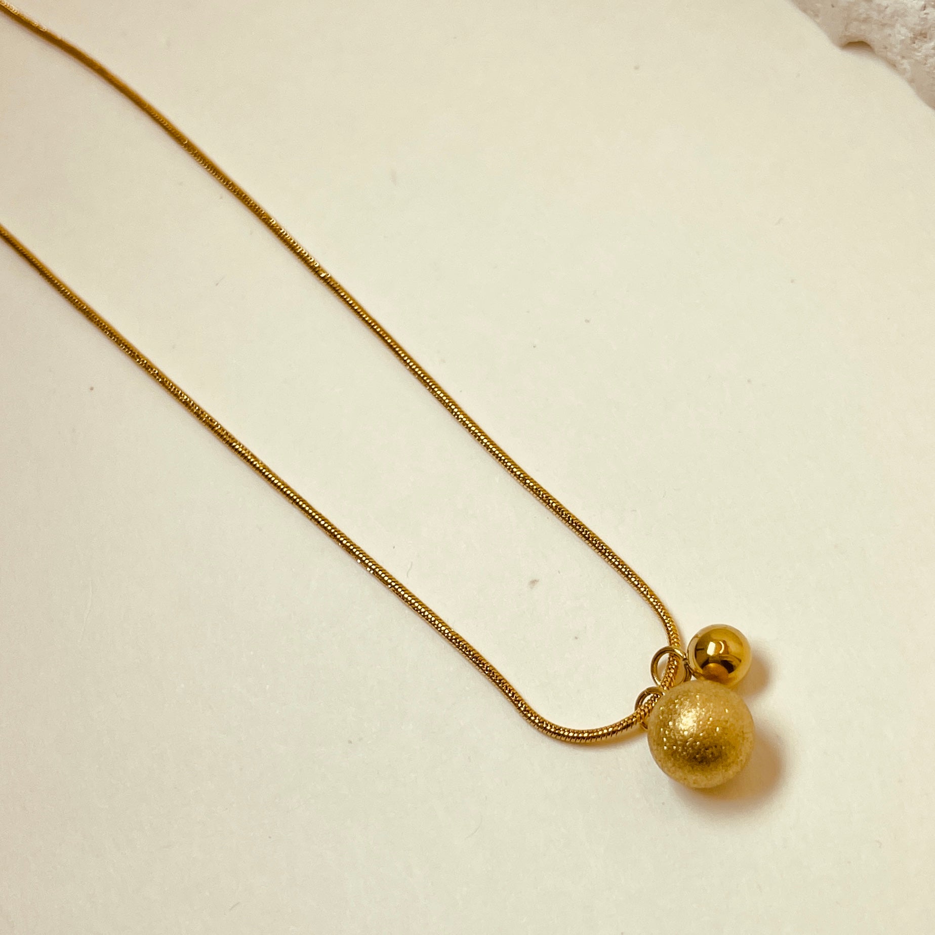 Dual boll Necklace - 18K