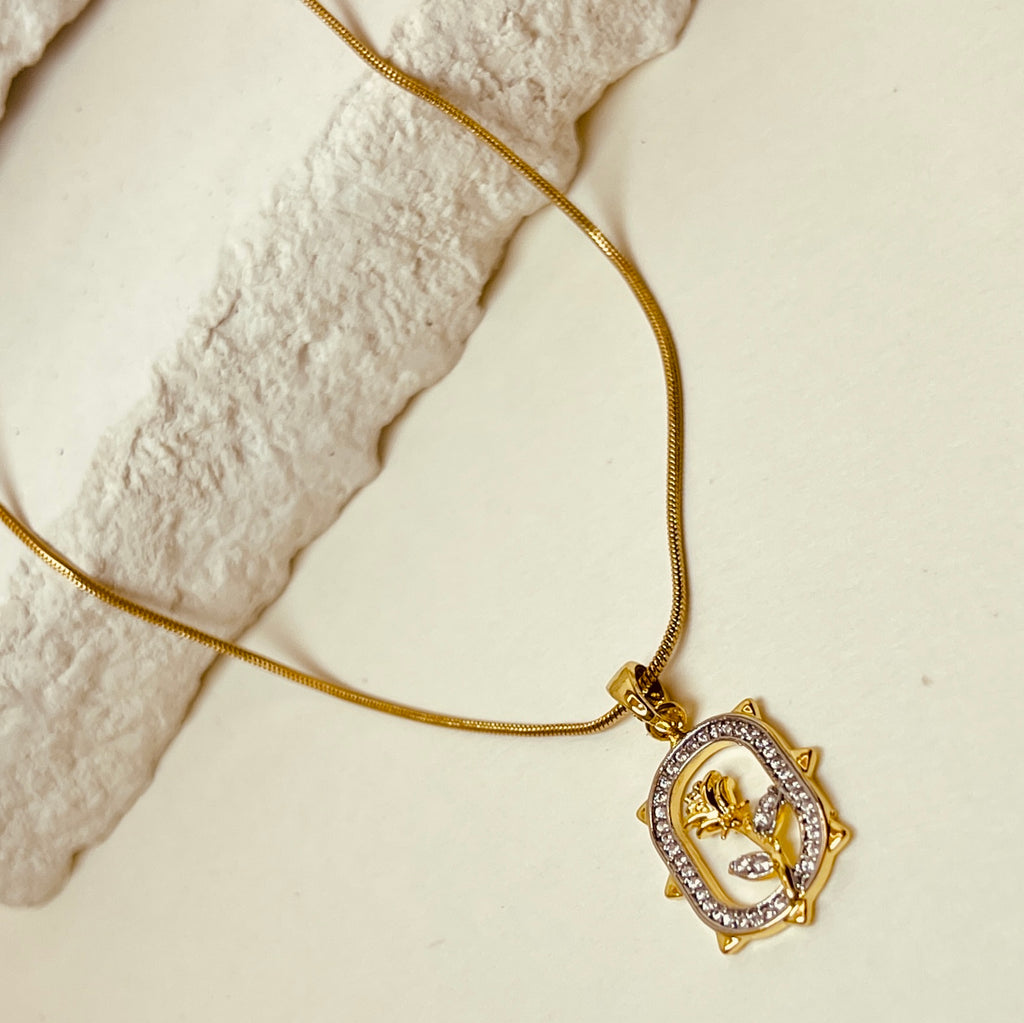 Princess Beauty Pendant - 18K