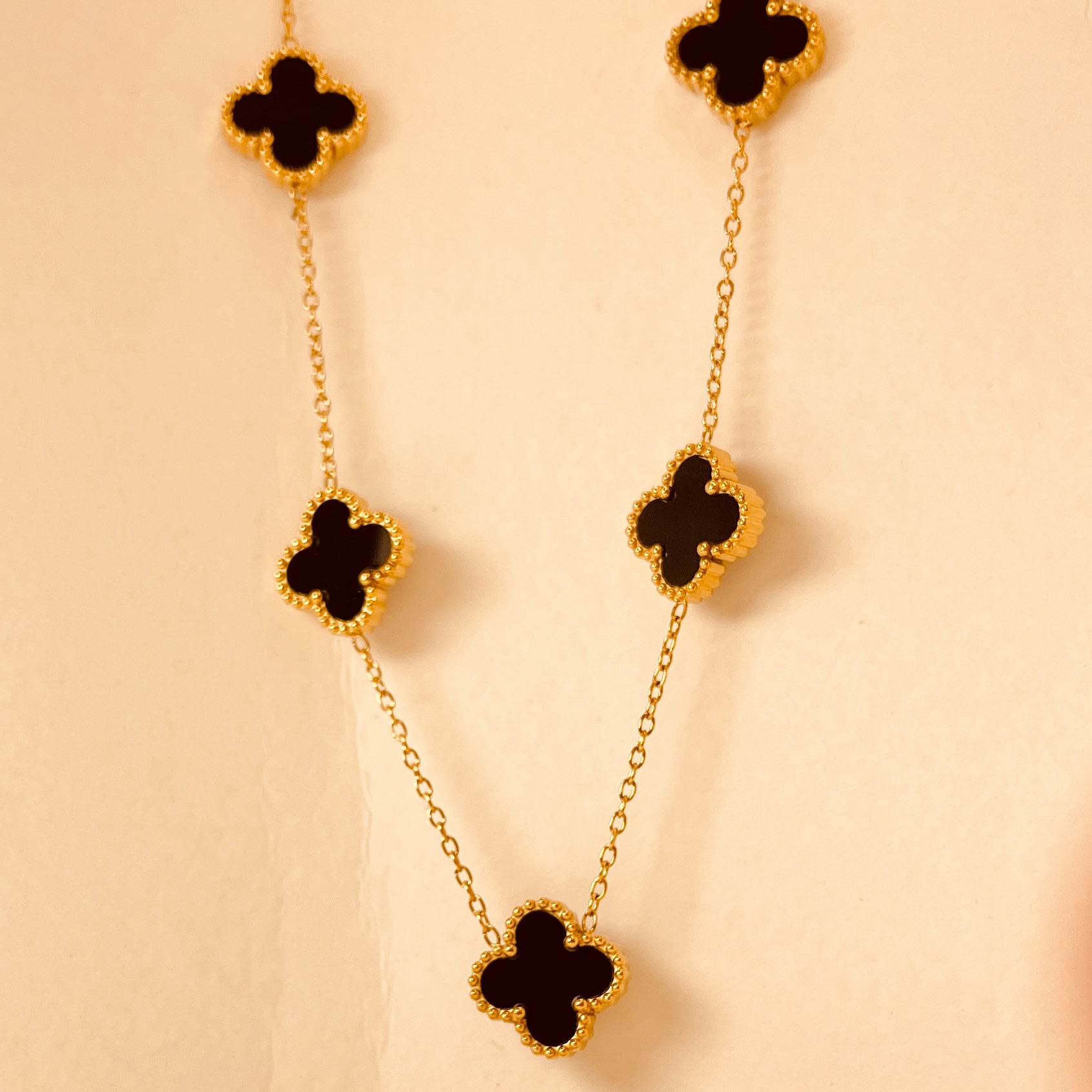 Five clover Necklace