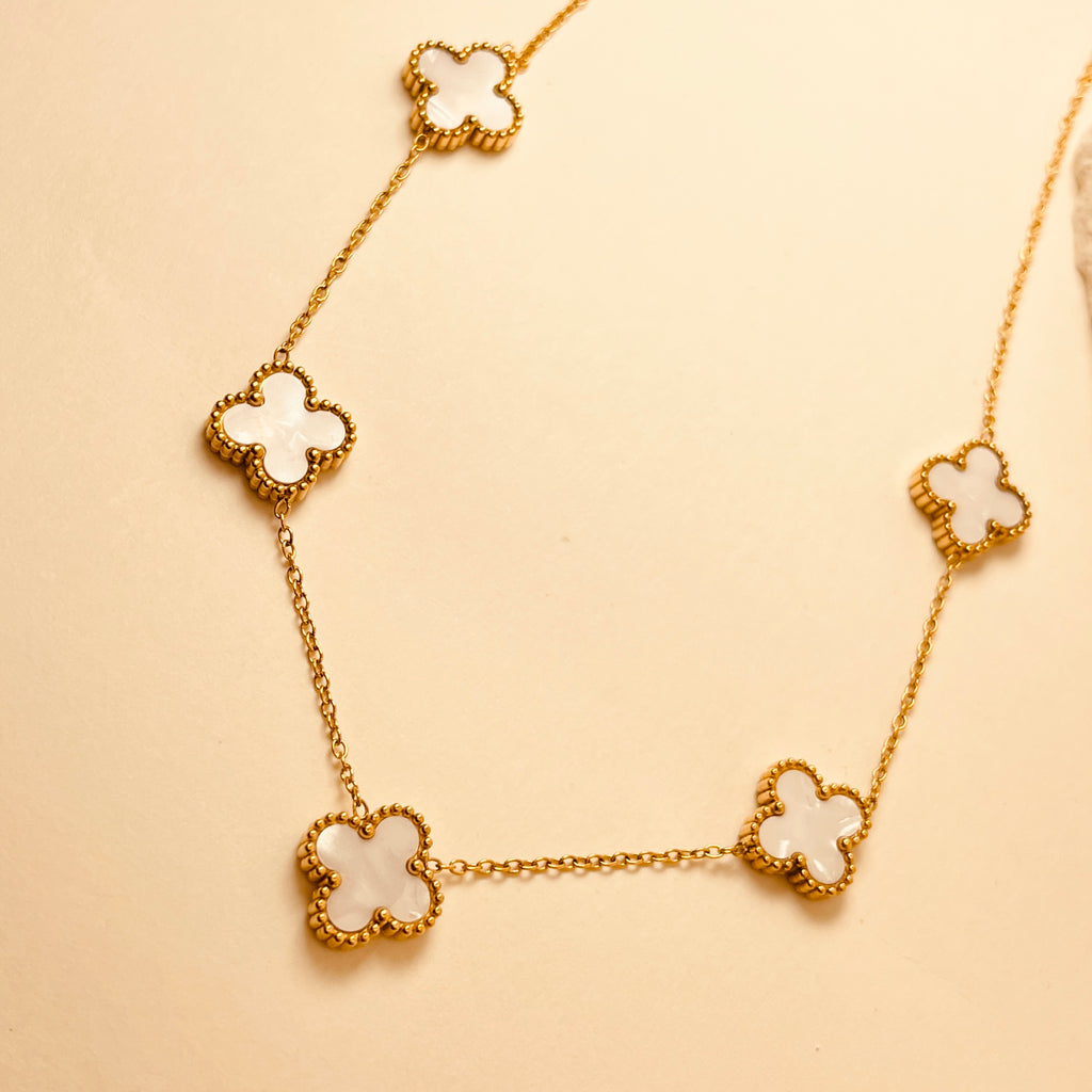 Five clover Necklace