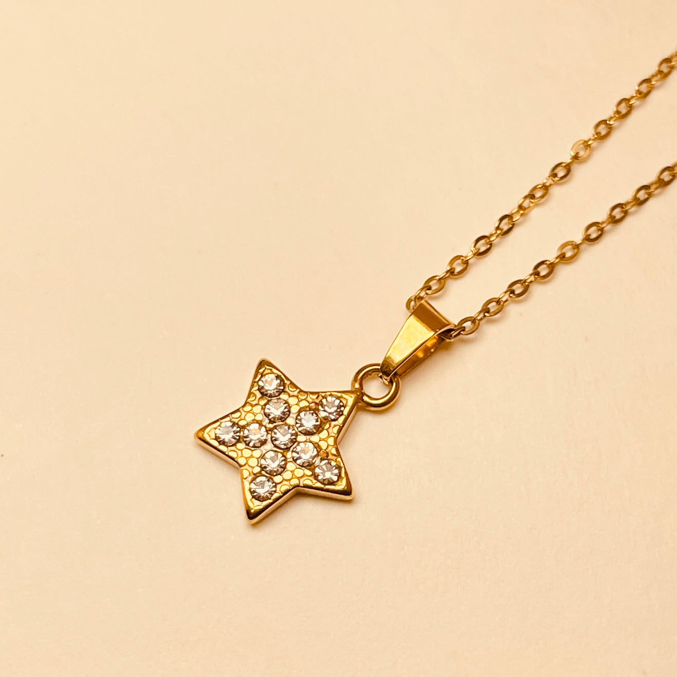 Star Zirconia Necklace