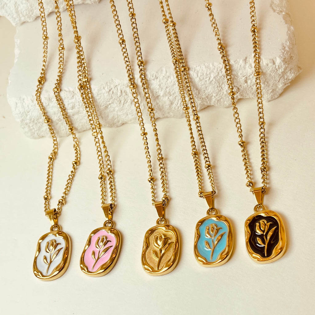 Flower Gold Necklace