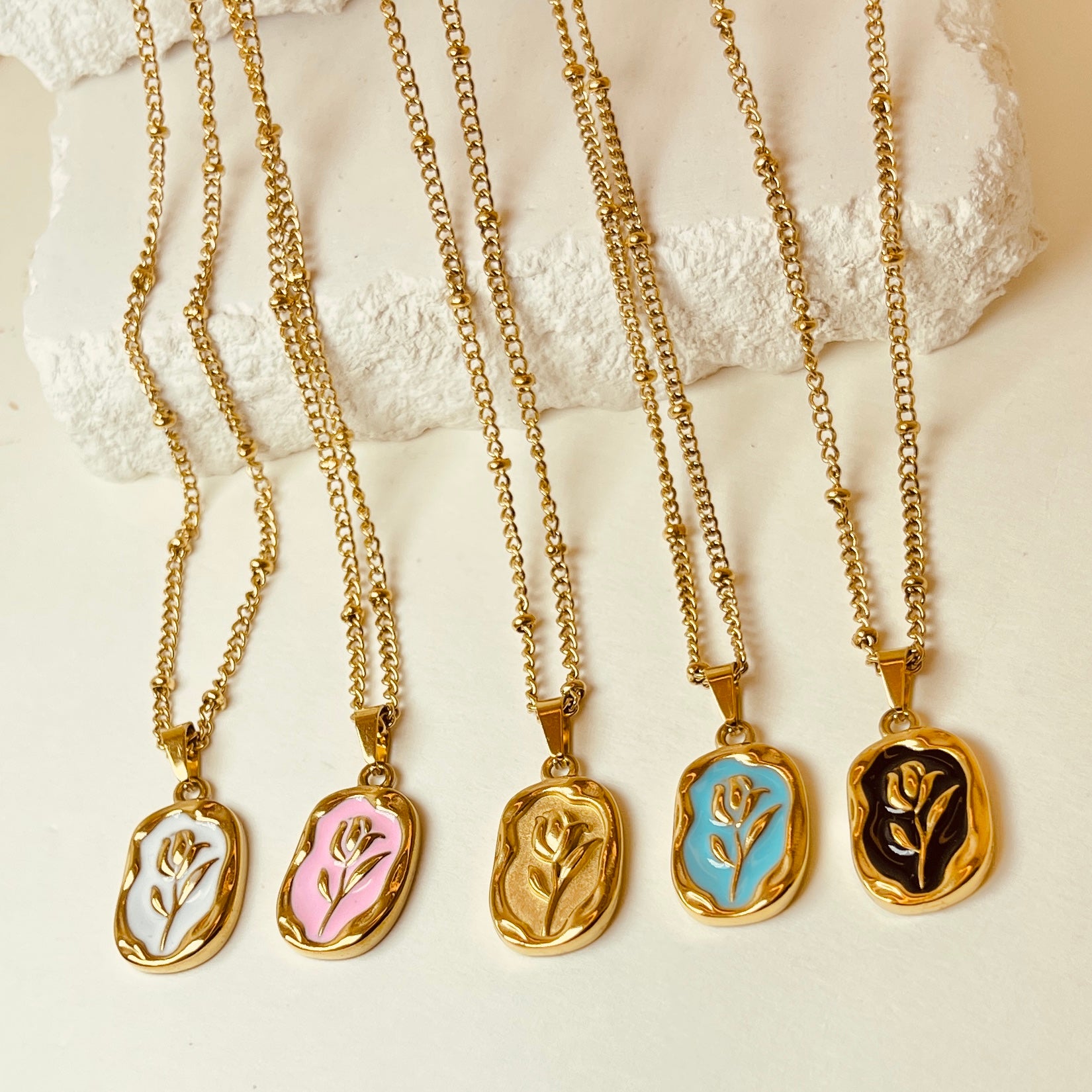 Flower Gold Necklace