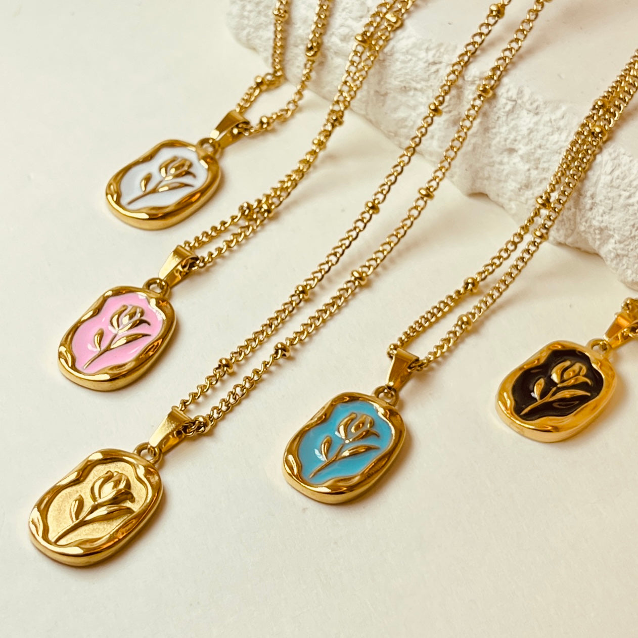 Flower Gold Necklace