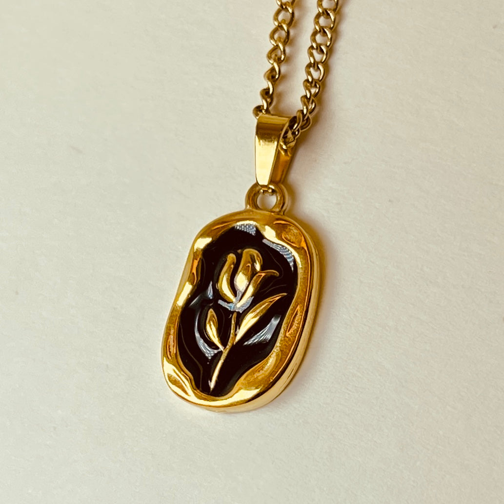 Flower Gold Necklace