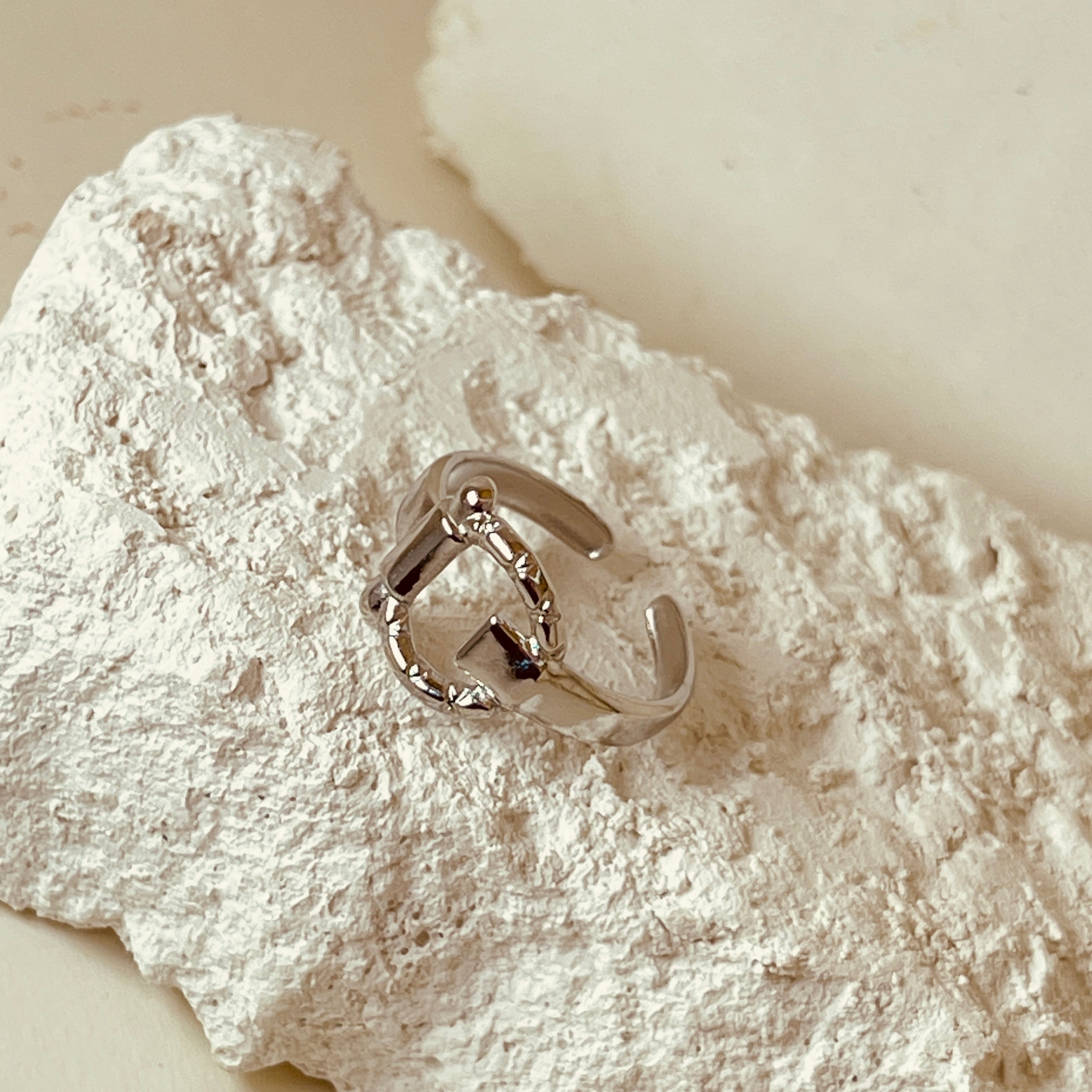 Handcuff Ring